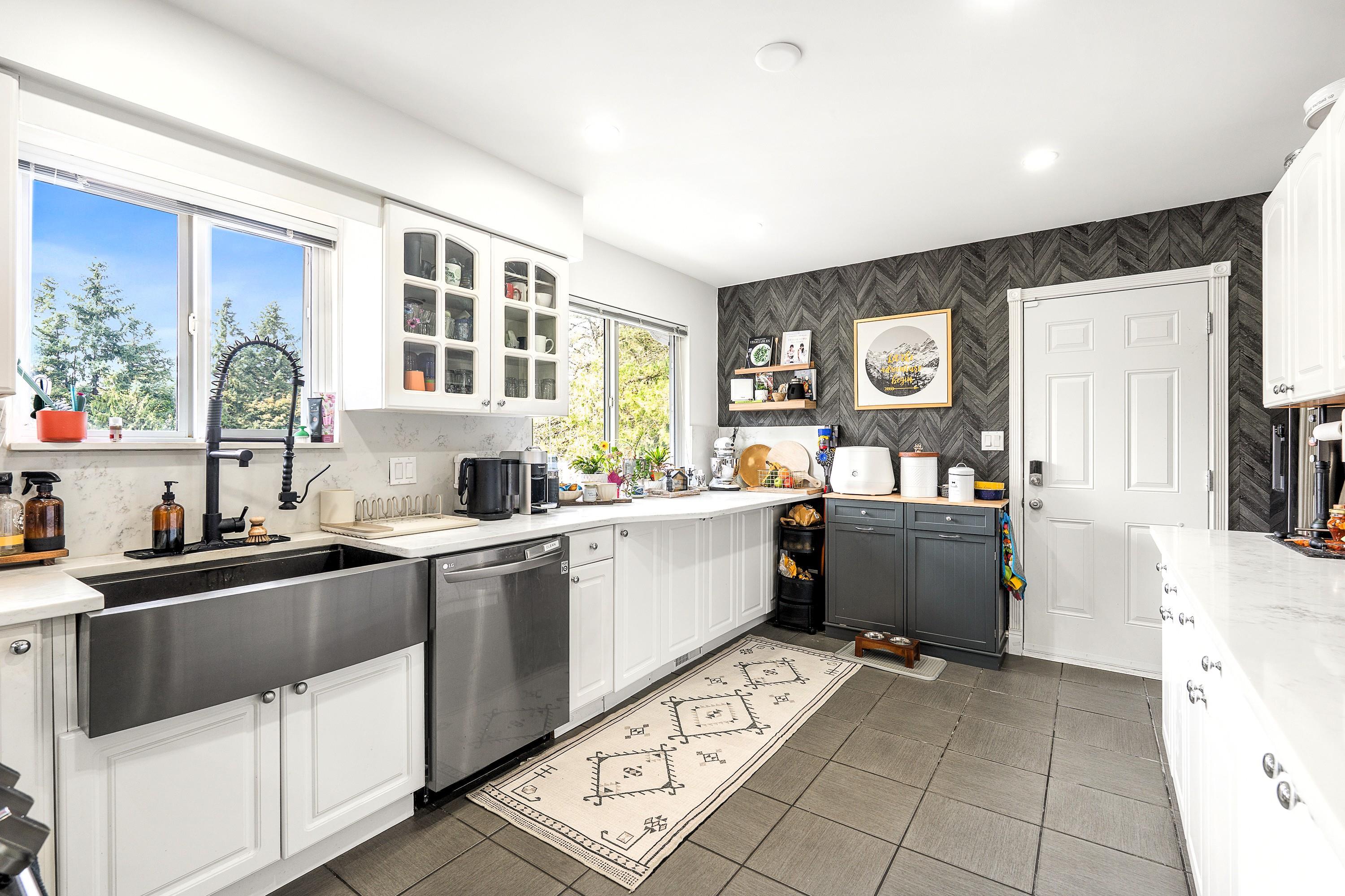 10662 SANTA MONICA PLACE