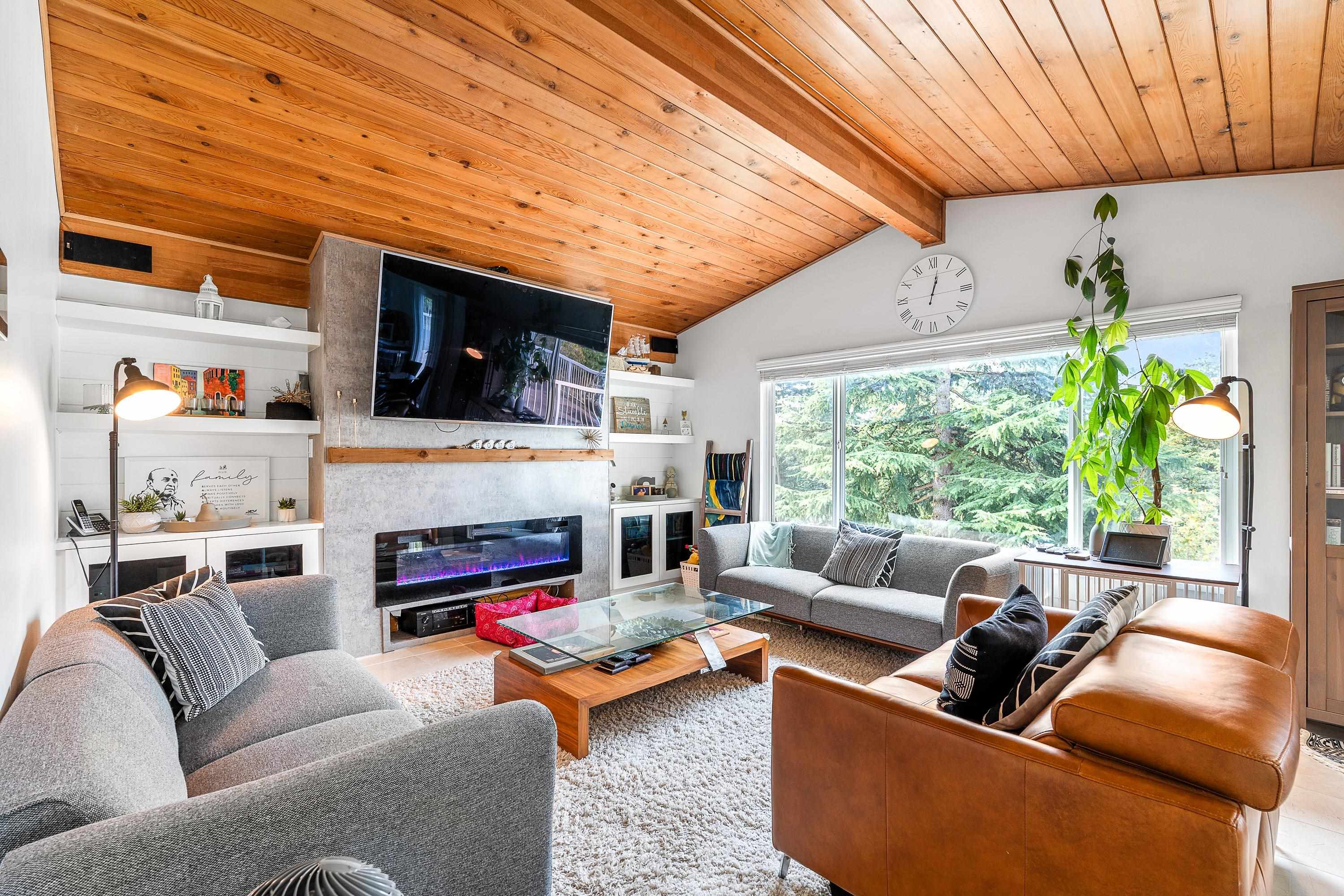 10662 SANTA MONICA PLACE