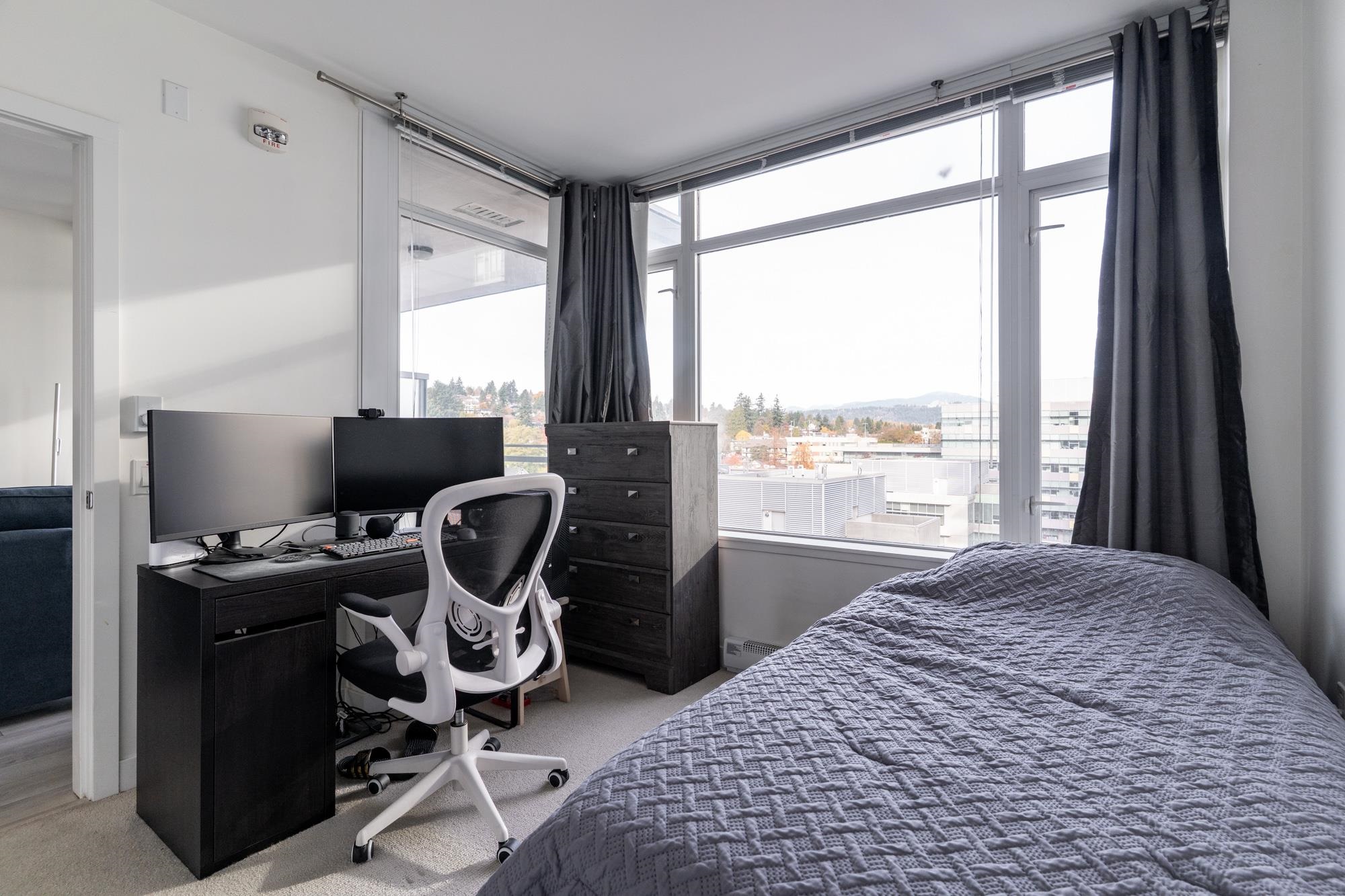 1206 200 NELSON'S CRESCENT Unit: 1206