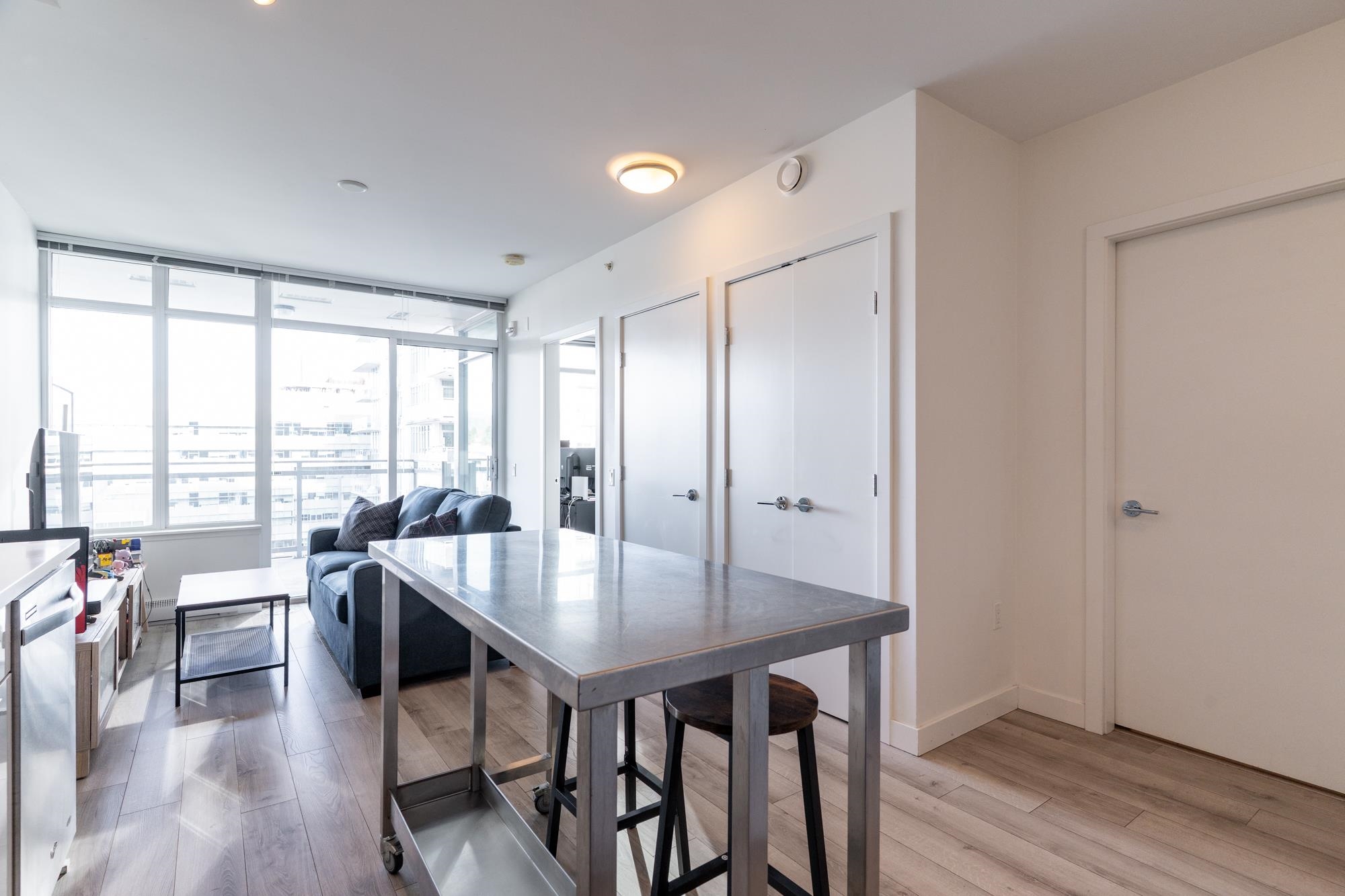 1206 200 NELSON'S CRESCENT Unit: 1206