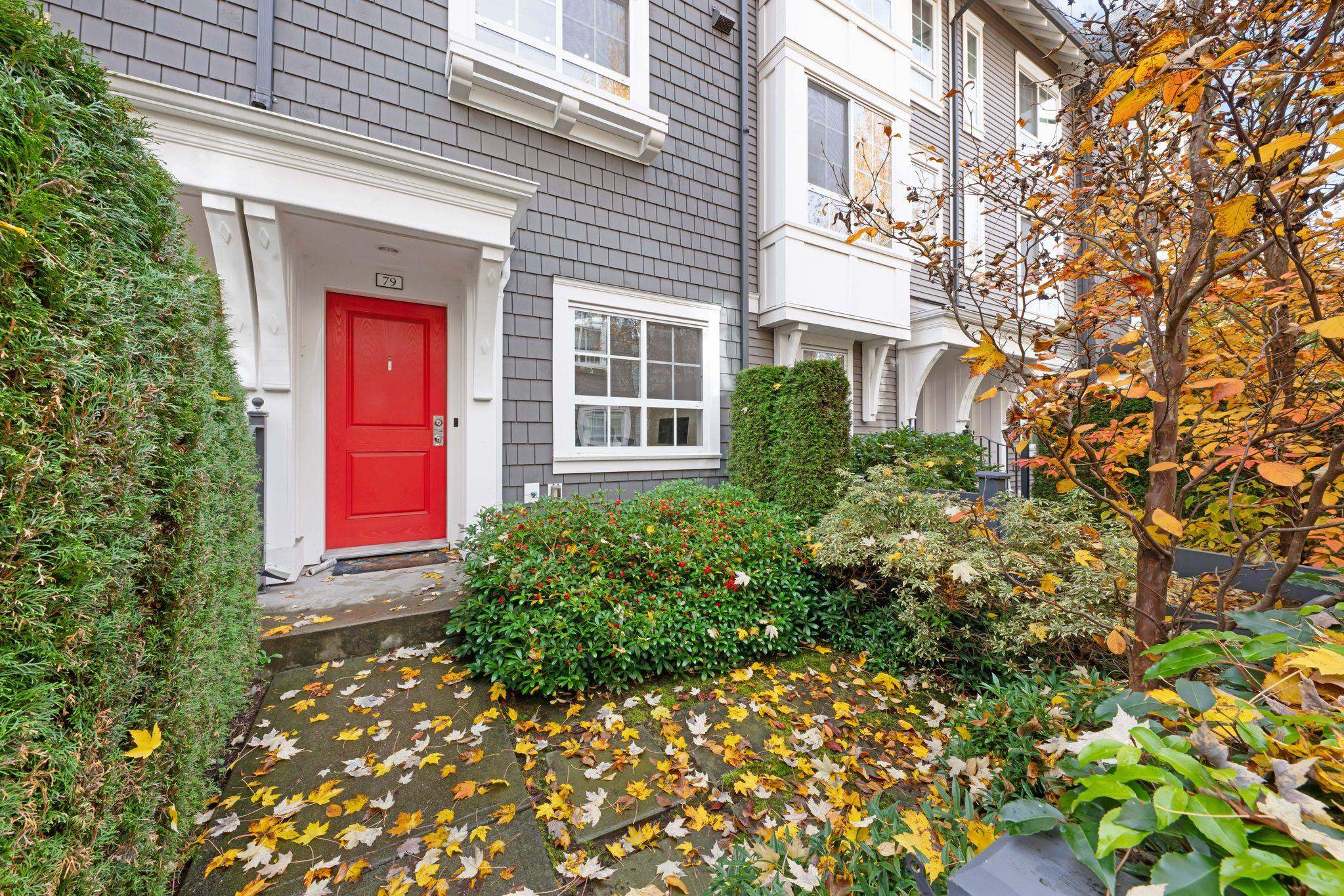 79 8438 207A STREET Unit: 79