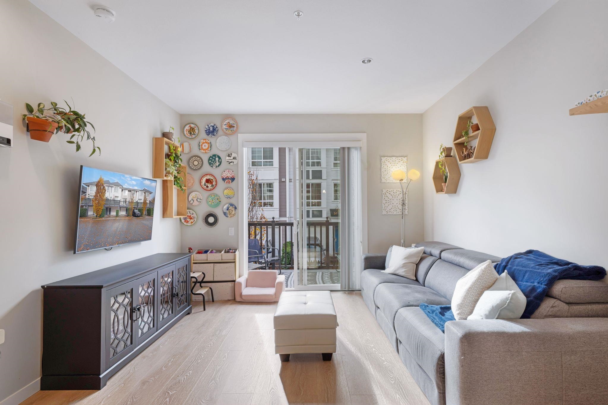 79 8438 207A STREET Unit: 79