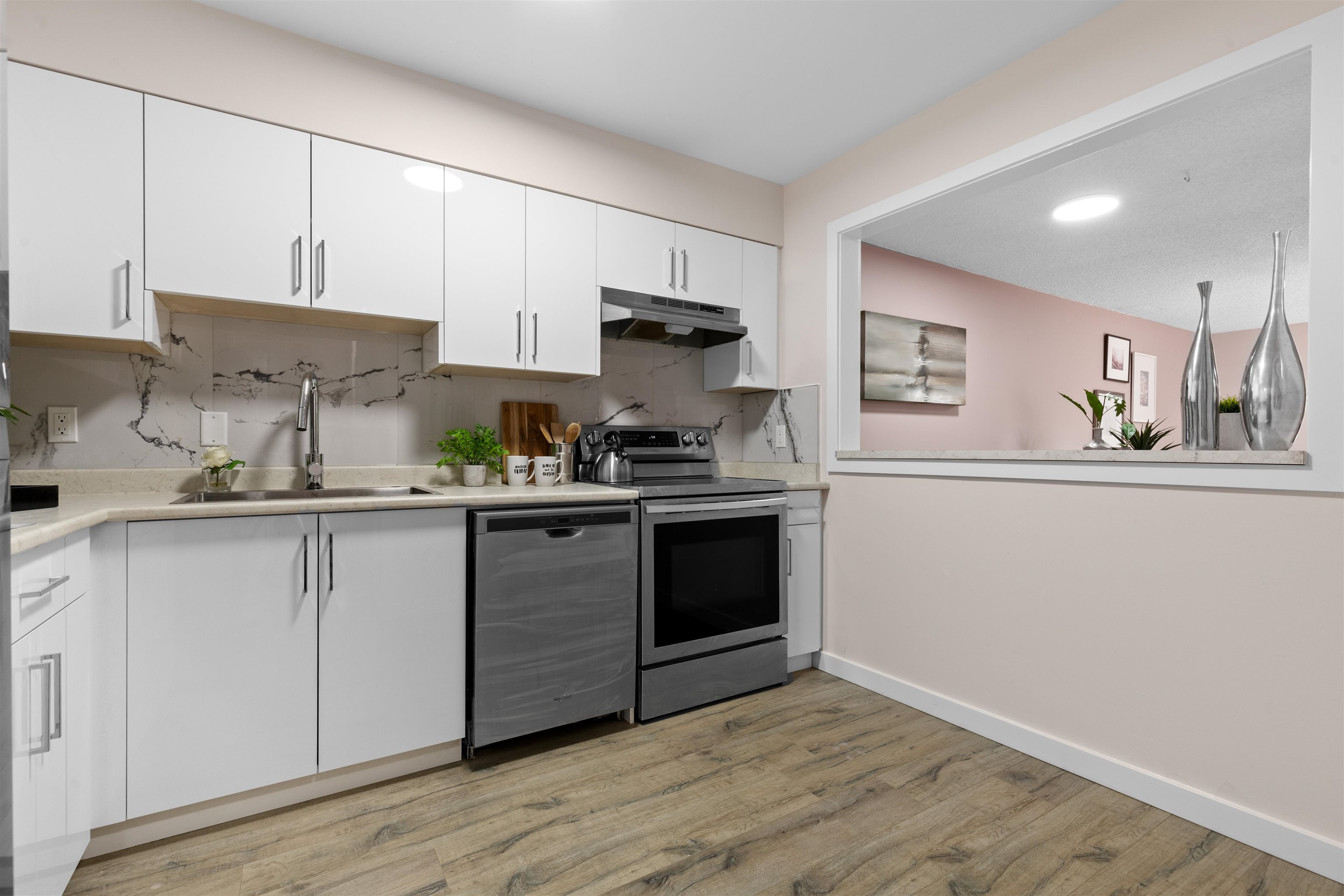 308 1561 VIDAL STREET Unit: 308