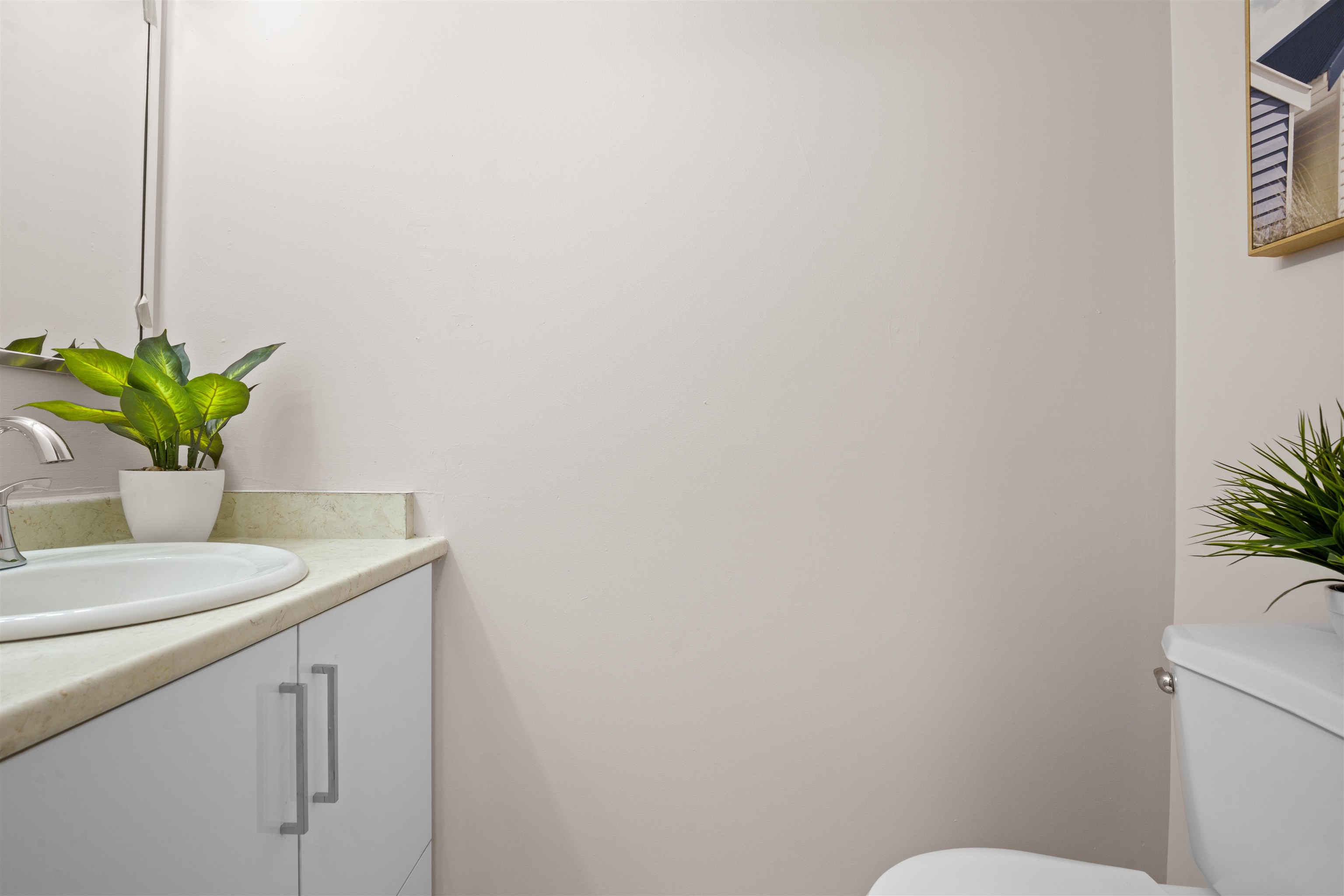 308 1561 VIDAL STREET Unit: 308