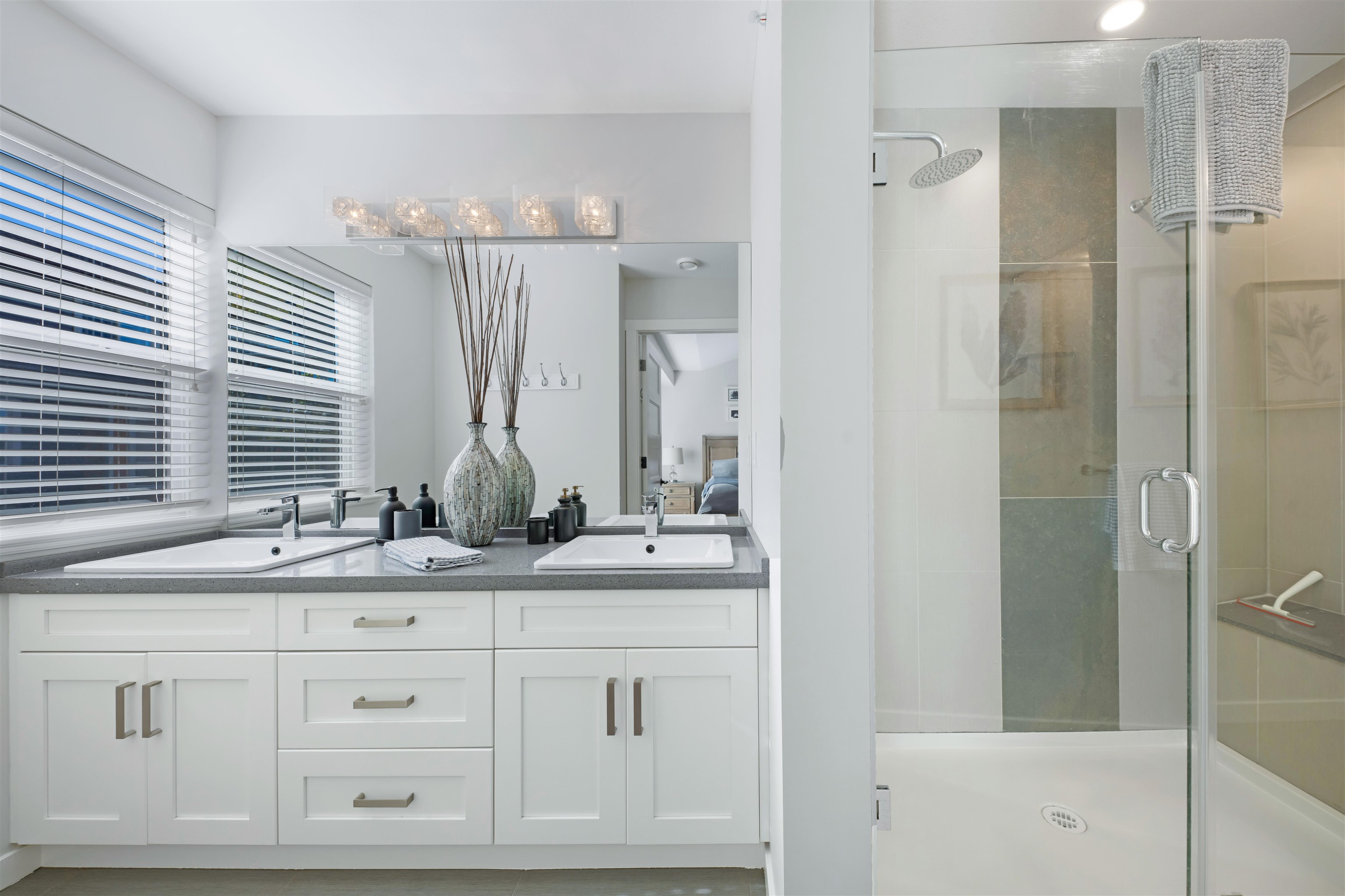 27 10550 248 STREET Unit: 27