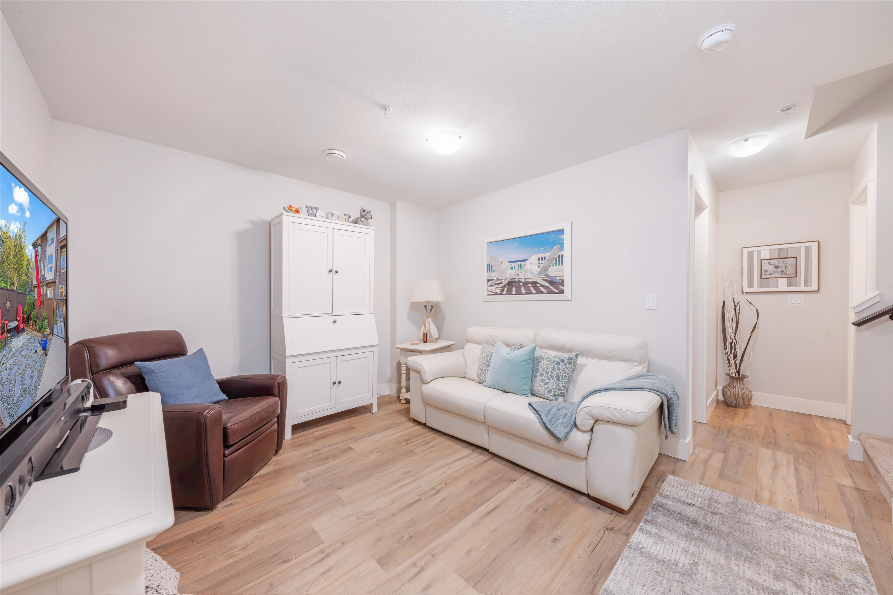 27 10550 248 STREET Unit: 27