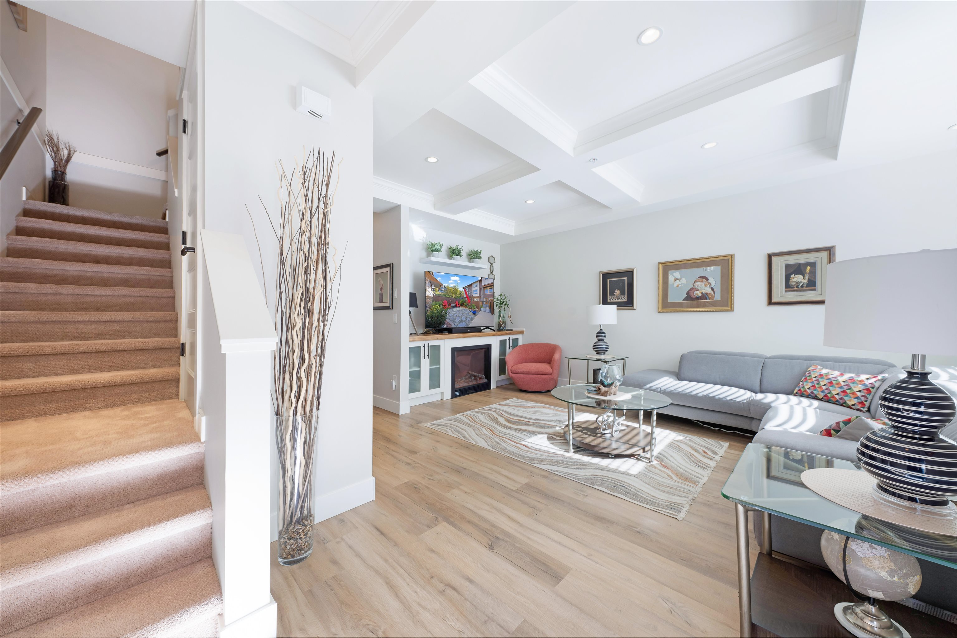 27 10550 248 STREET Unit: 27