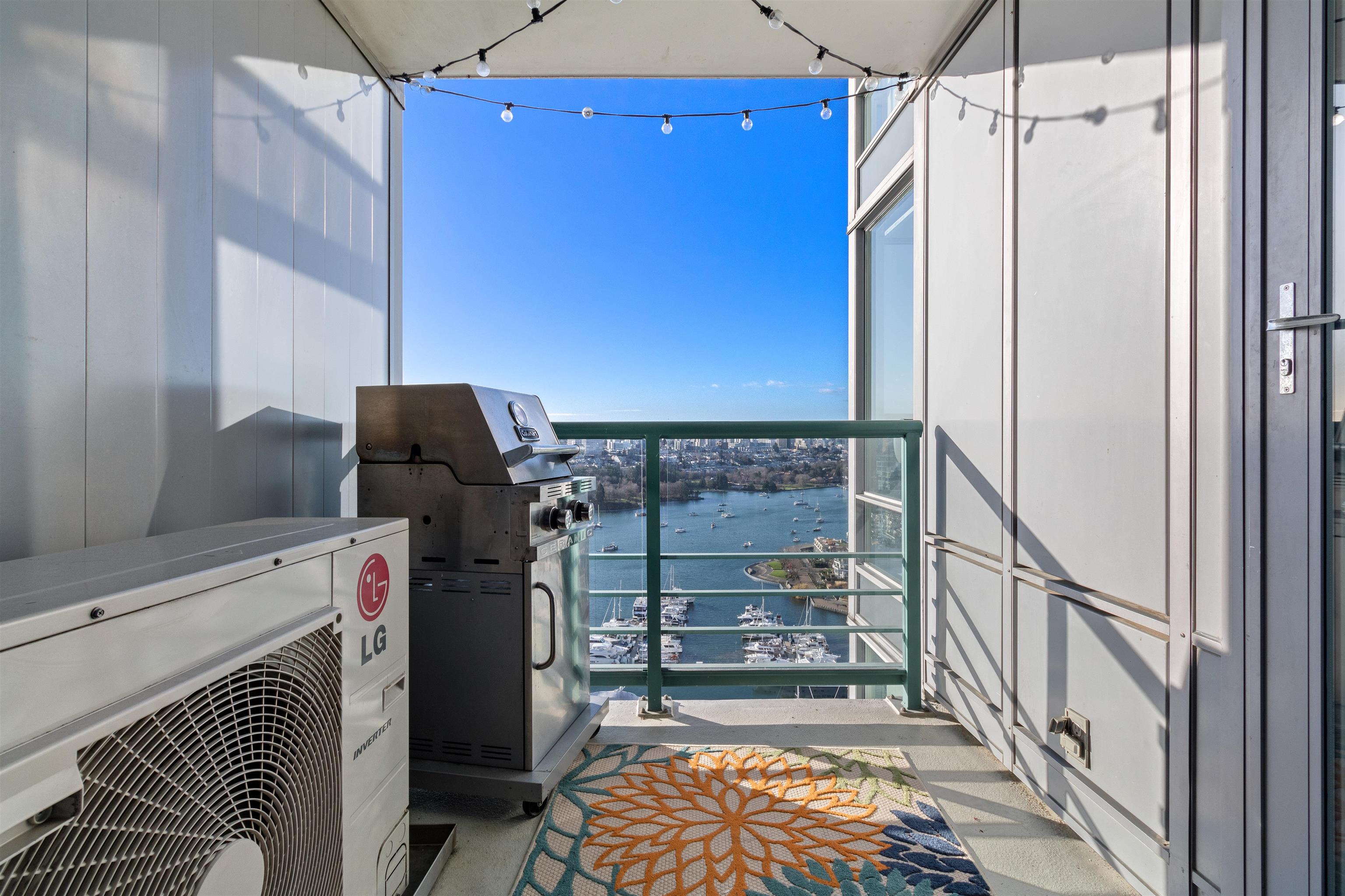 3307 1033 MARINASIDE CRESCENT Unit: 3307