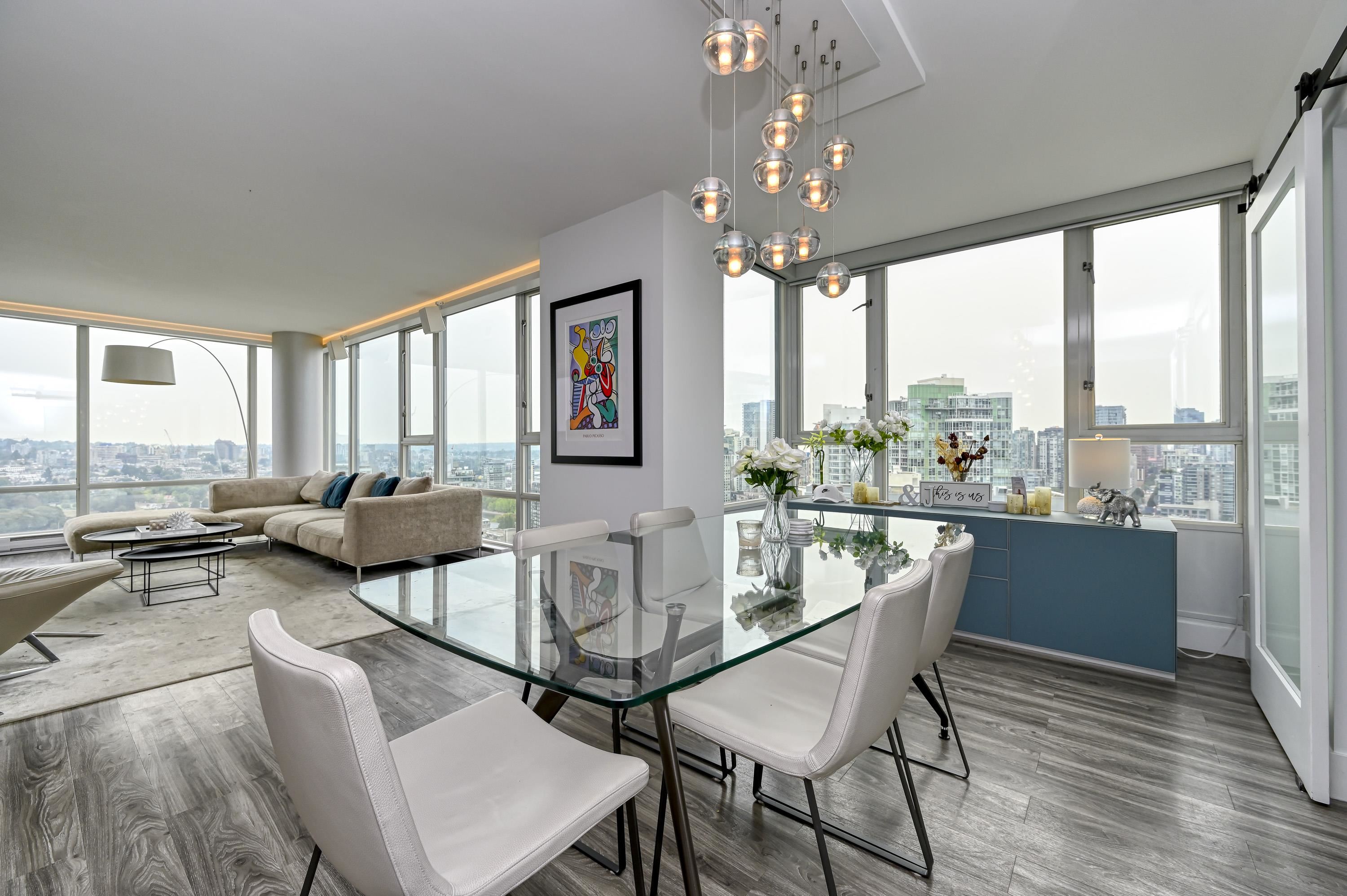 3307 1033 MARINASIDE CRESCENT Unit: 3307