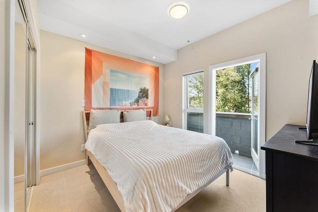 104 9350 UNIVERSITY HIGH STREET Unit: 104