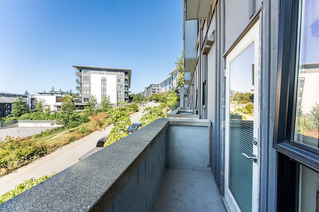 104 9350 UNIVERSITY HIGH STREET Unit: 104