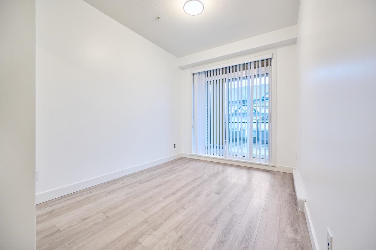 205 3971 HASTINGS STREET Unit: 205