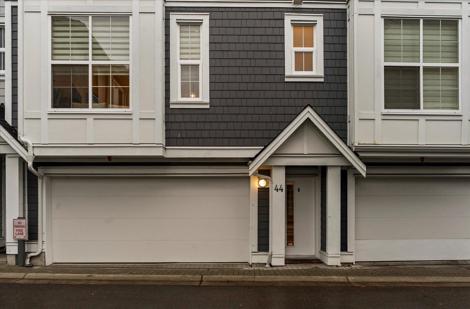 44 20321 80 AVENUE Unit: 44