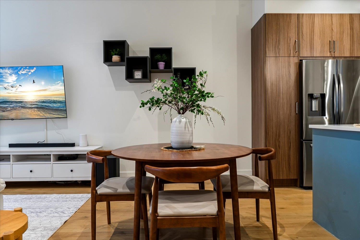 44 20321 80 AVENUE Unit: 44