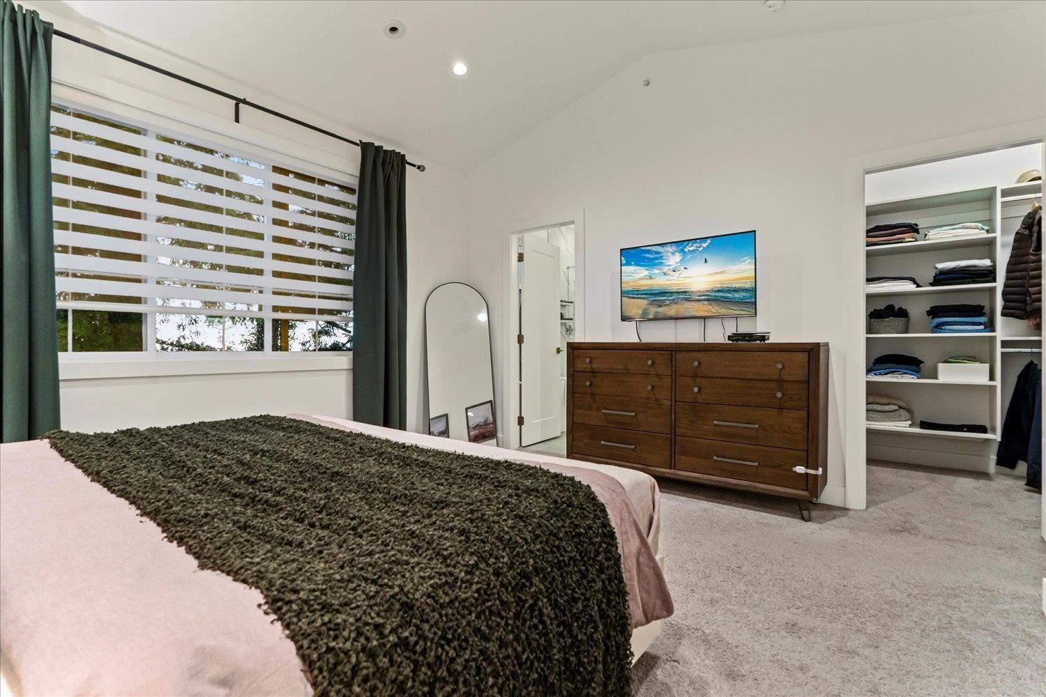 44 20321 80 AVENUE Unit: 44