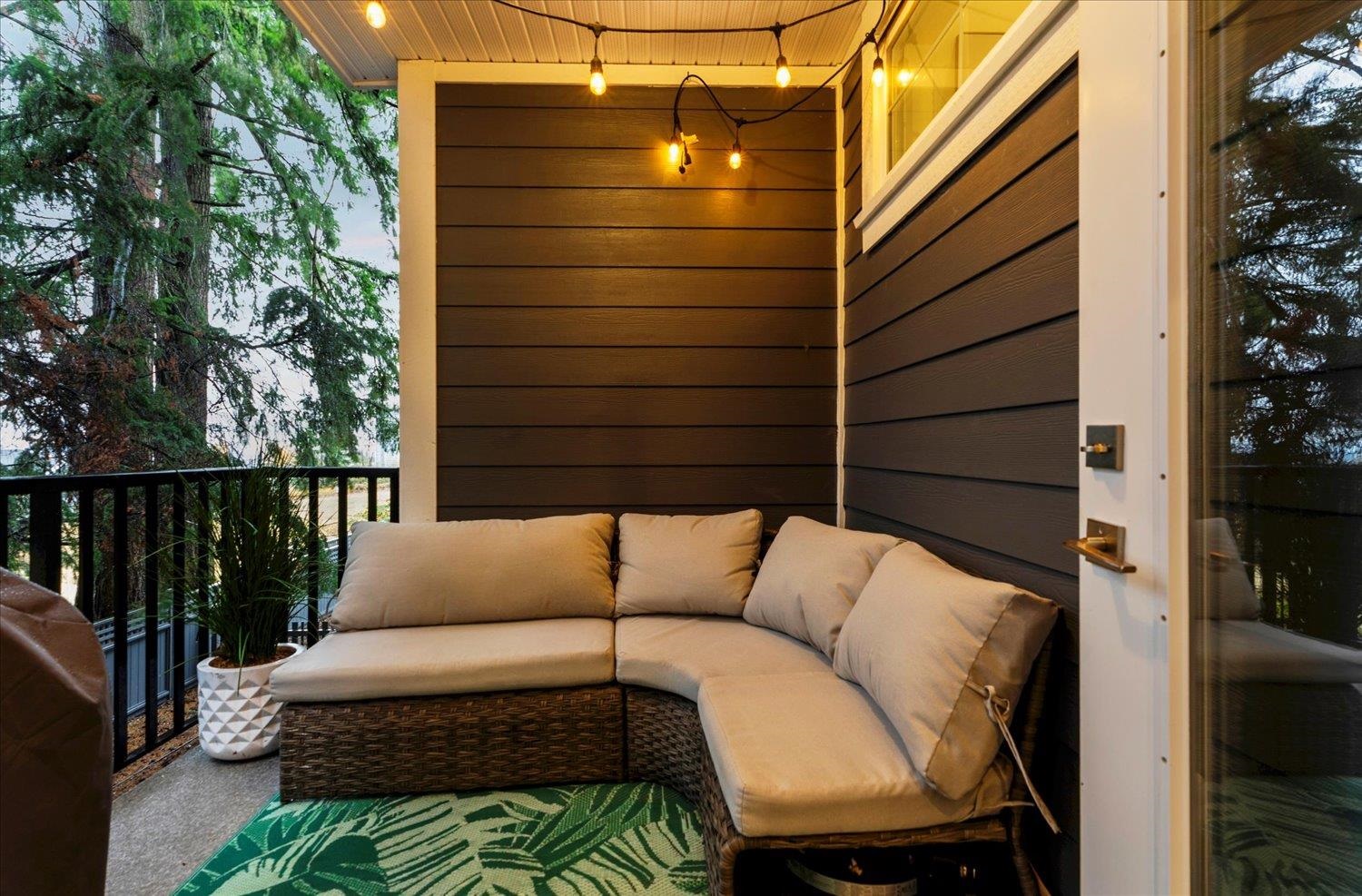 44 20321 80 AVENUE Unit: 44