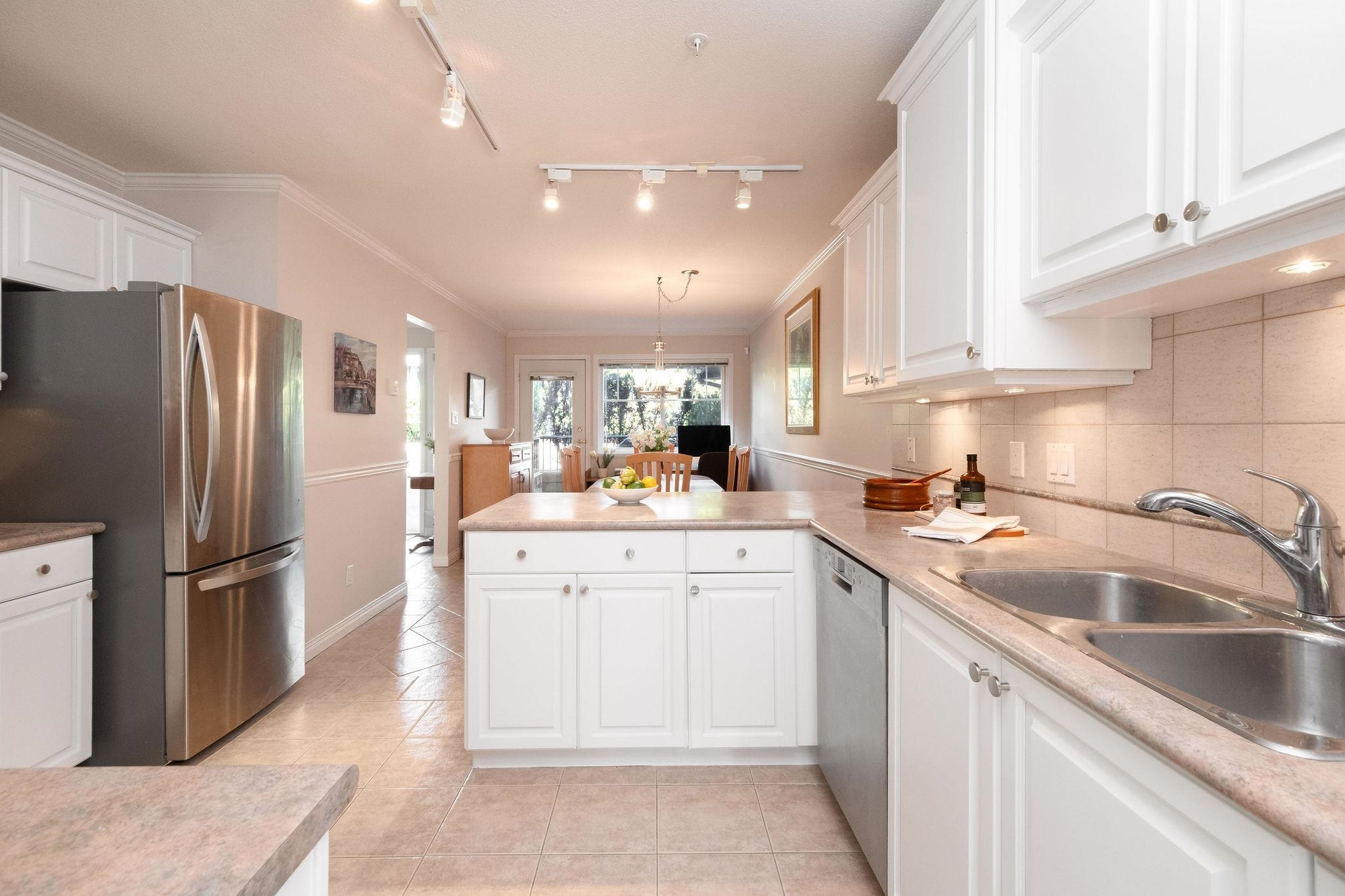 651 ST. ANDREWS AVENUE