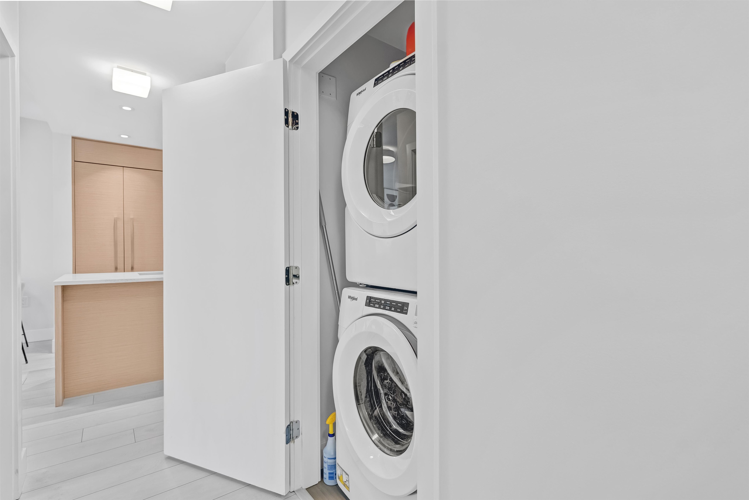 353 8575 RIVERGRASS DRIVE Unit: 353