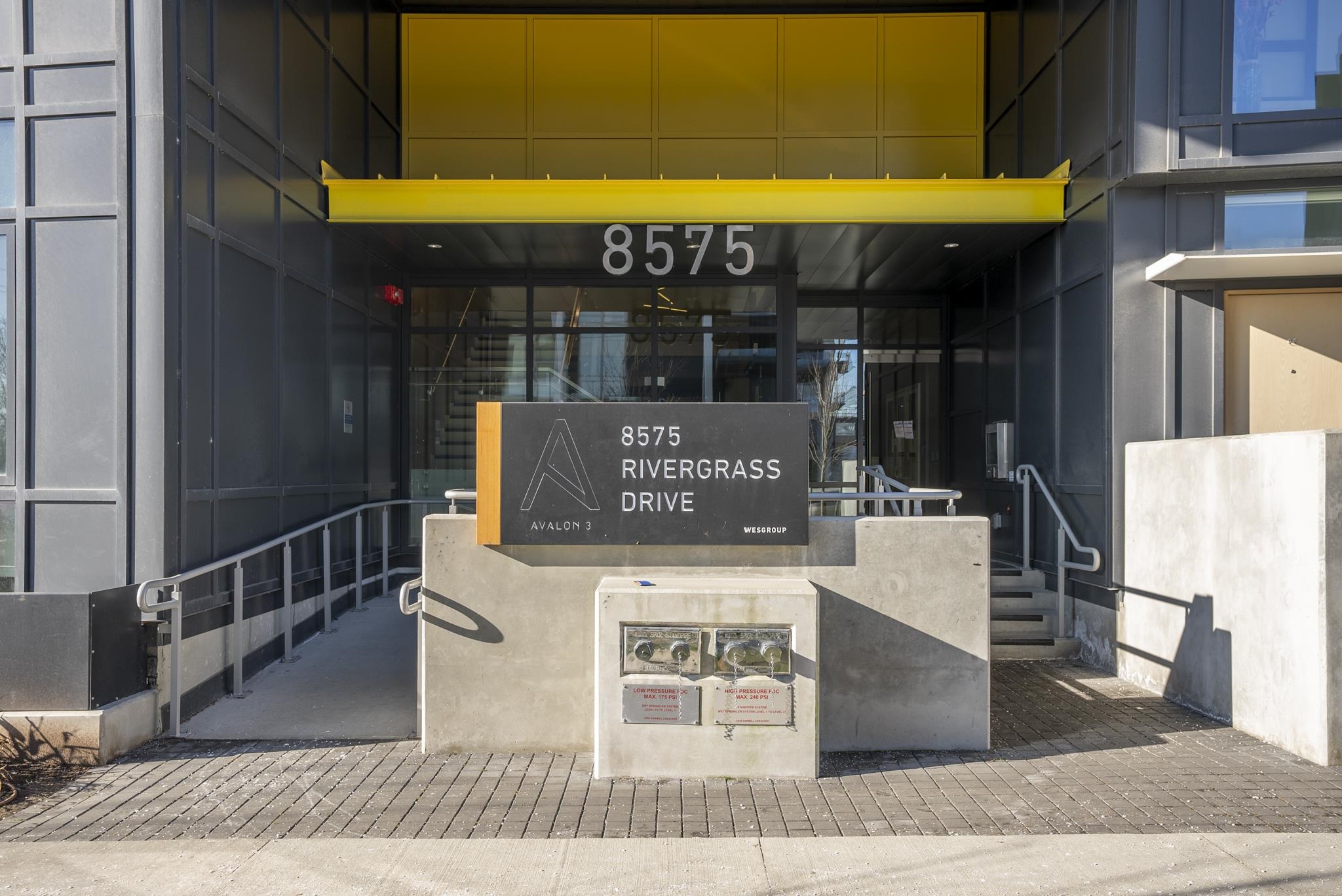 353 8575 RIVERGRASS DRIVE Unit: 353