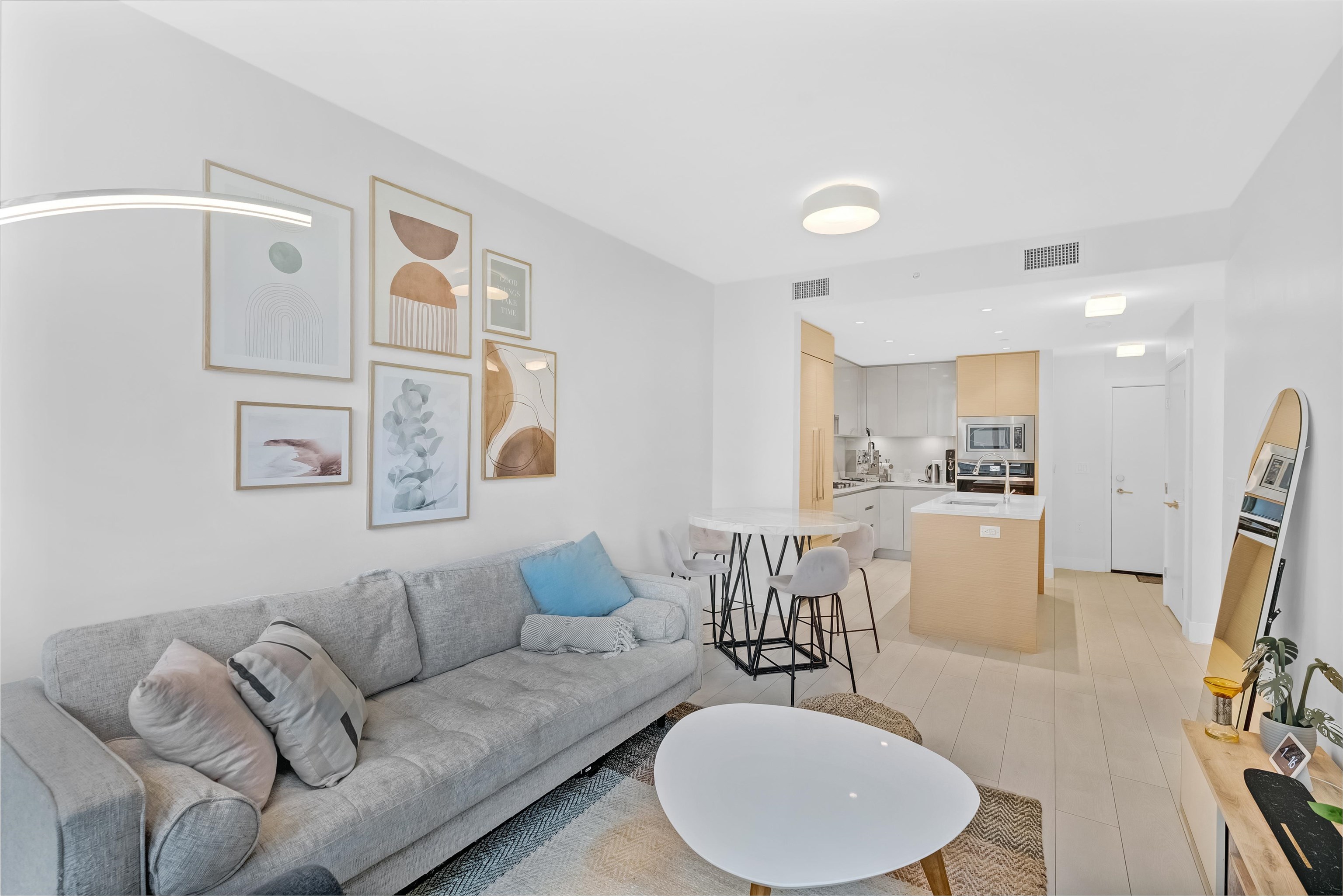 353 8575 RIVERGRASS DRIVE Unit: 353