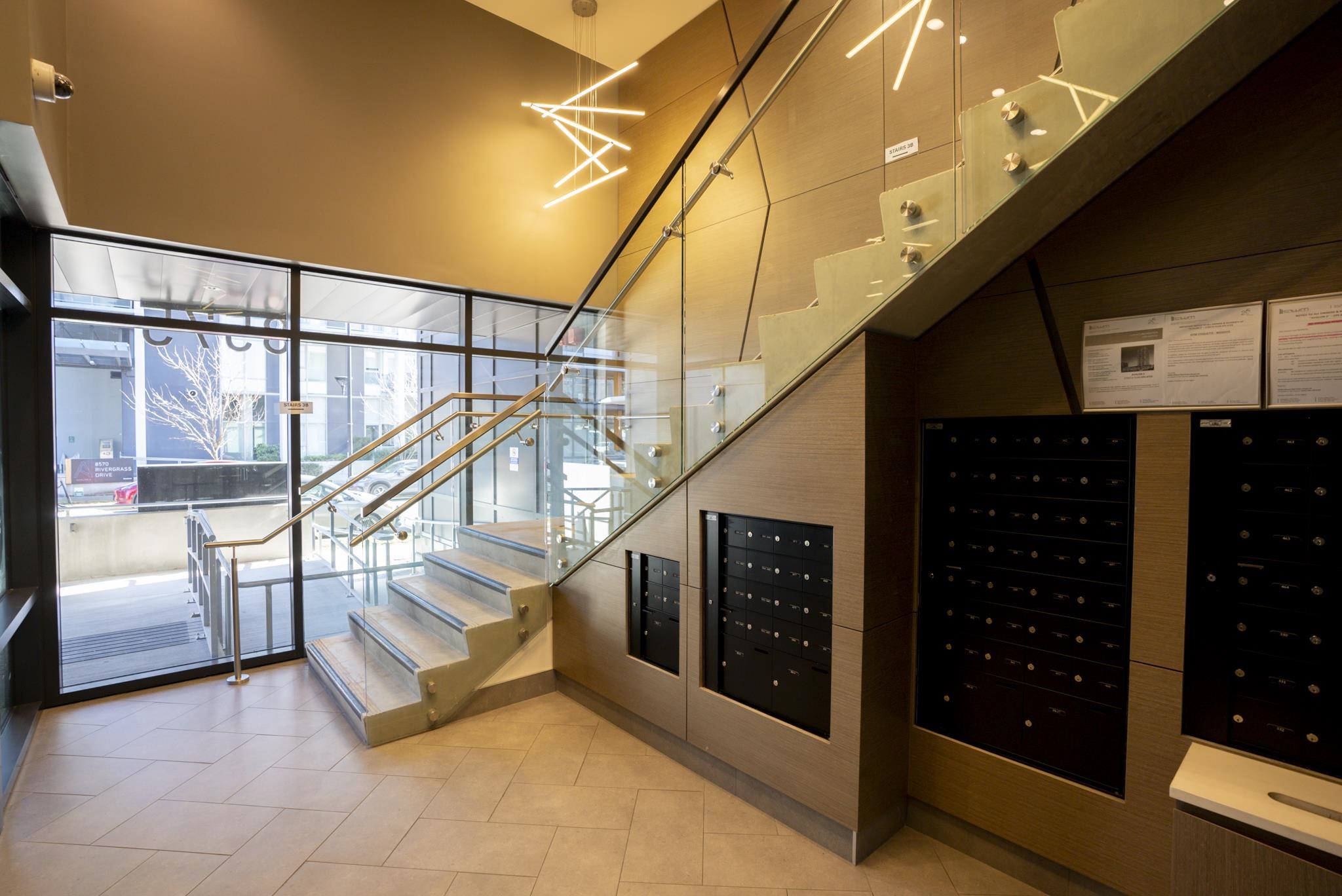 353 8575 RIVERGRASS DRIVE Unit: 353