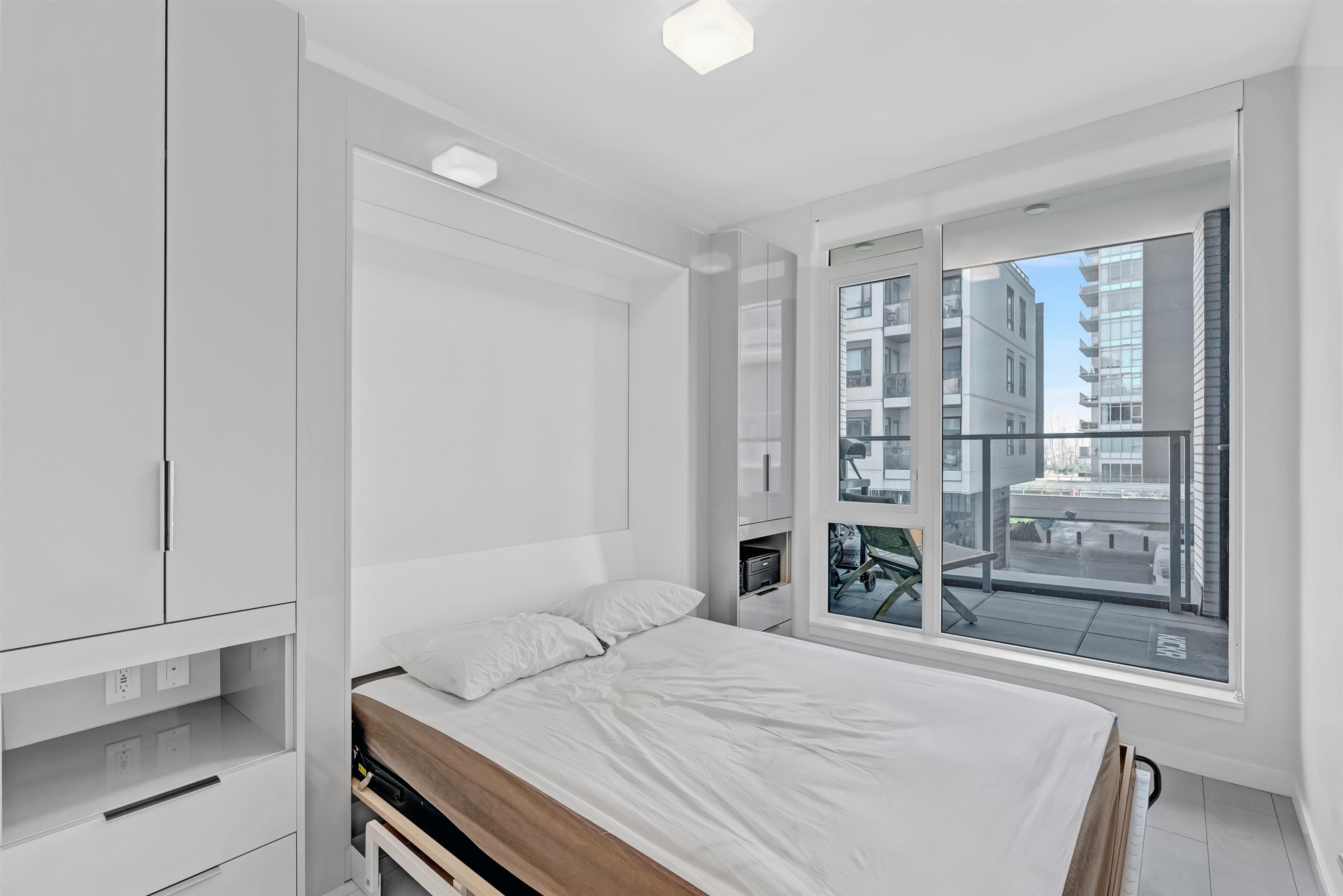 353 8575 RIVERGRASS DRIVE Unit: 353