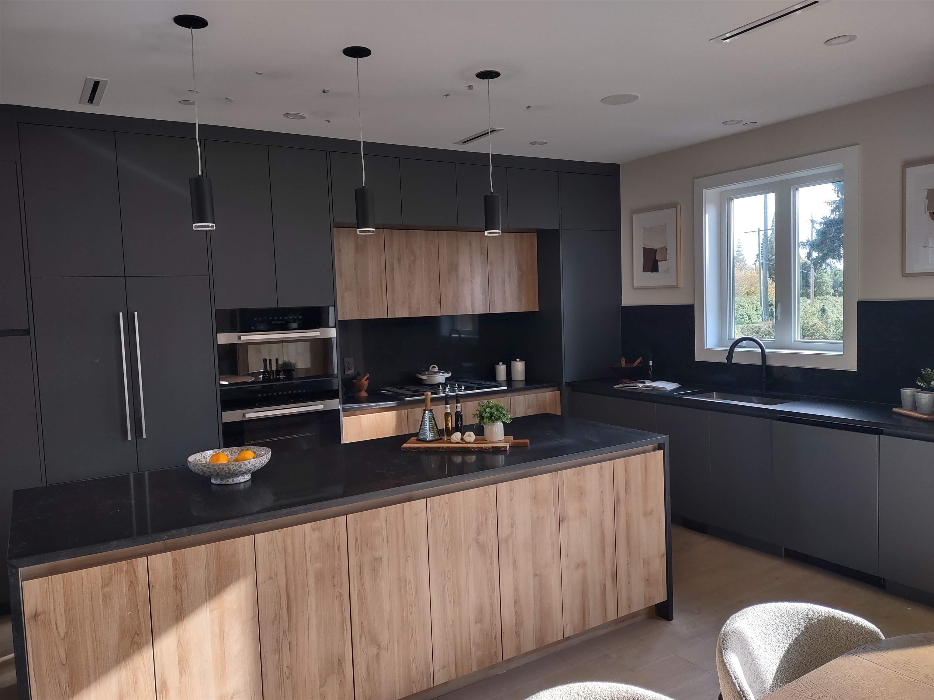 1 1706 W 68TH AVENUE Unit: 1