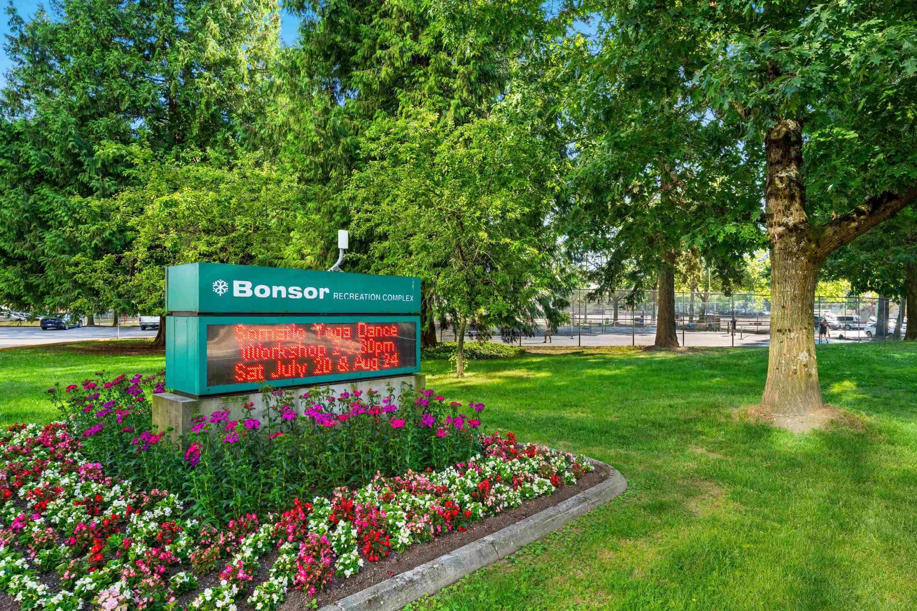 3104 6699 DUBLANE AVENUE Unit: 3104