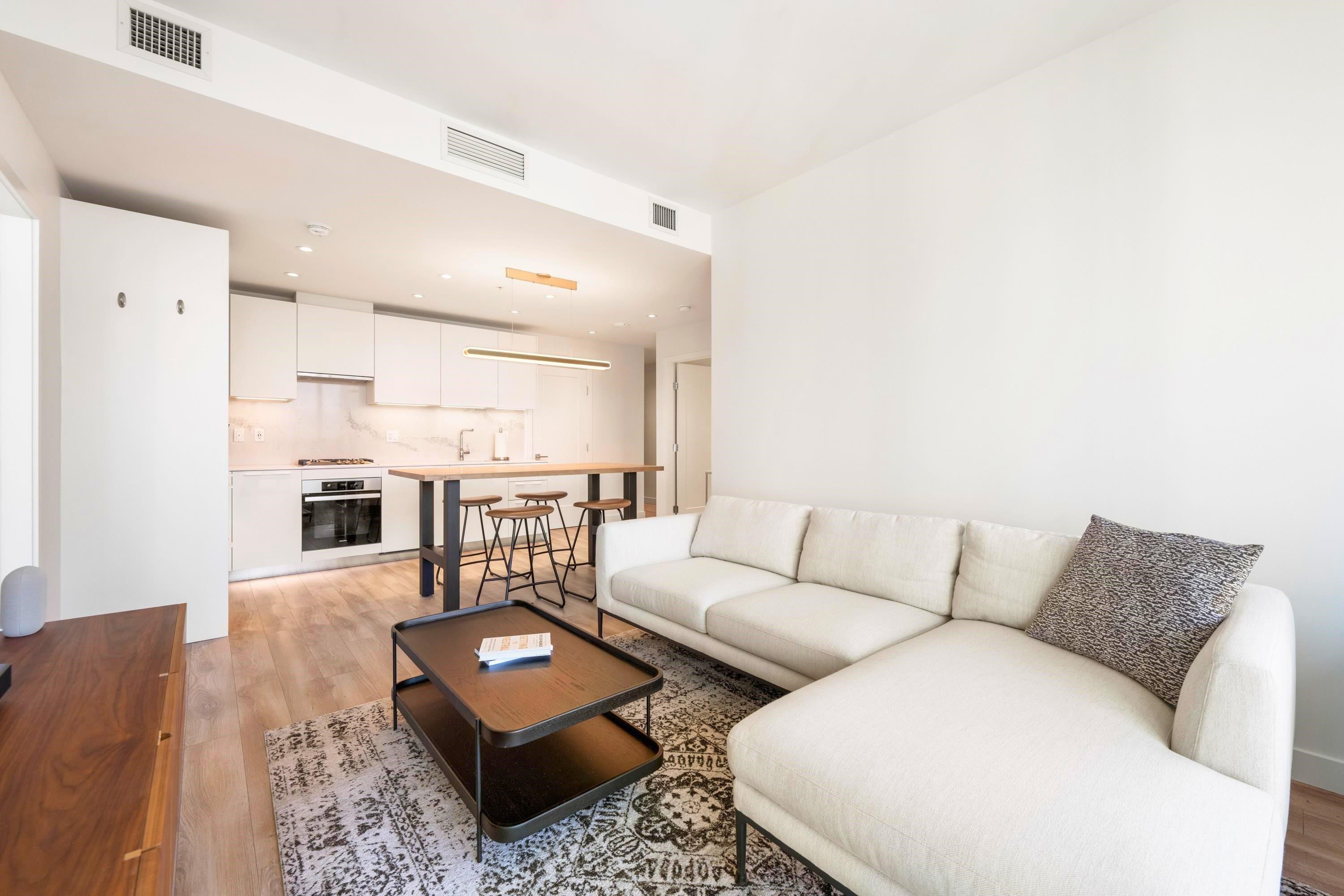 3104 6699 DUBLANE AVENUE Unit: 3104