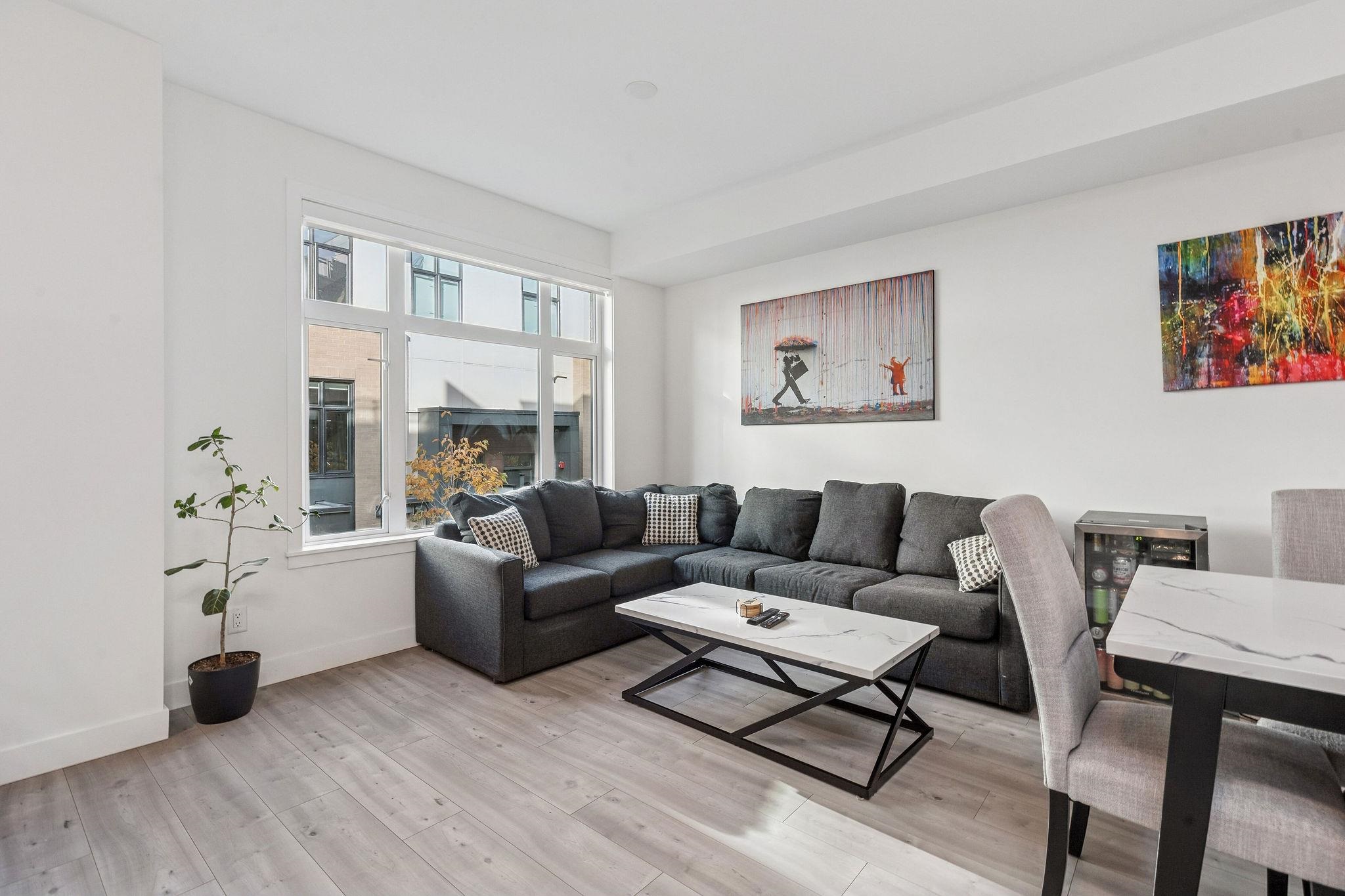 266 2035 GLENAIRE DRIVE Unit: 266