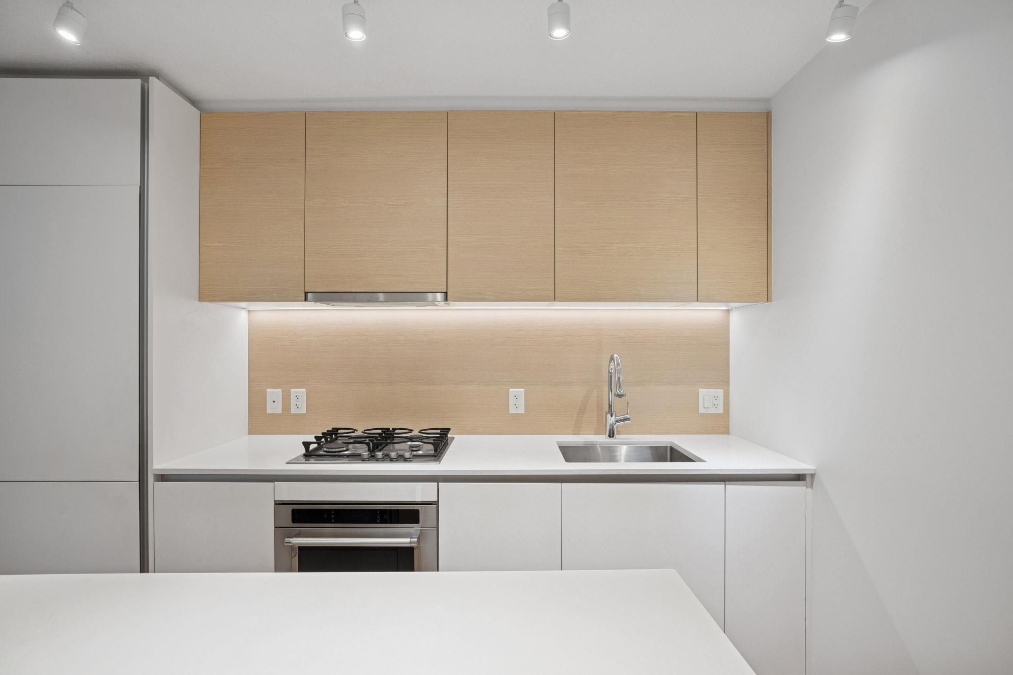 2607 908 QUAYSIDE DRIVE Unit: 2607