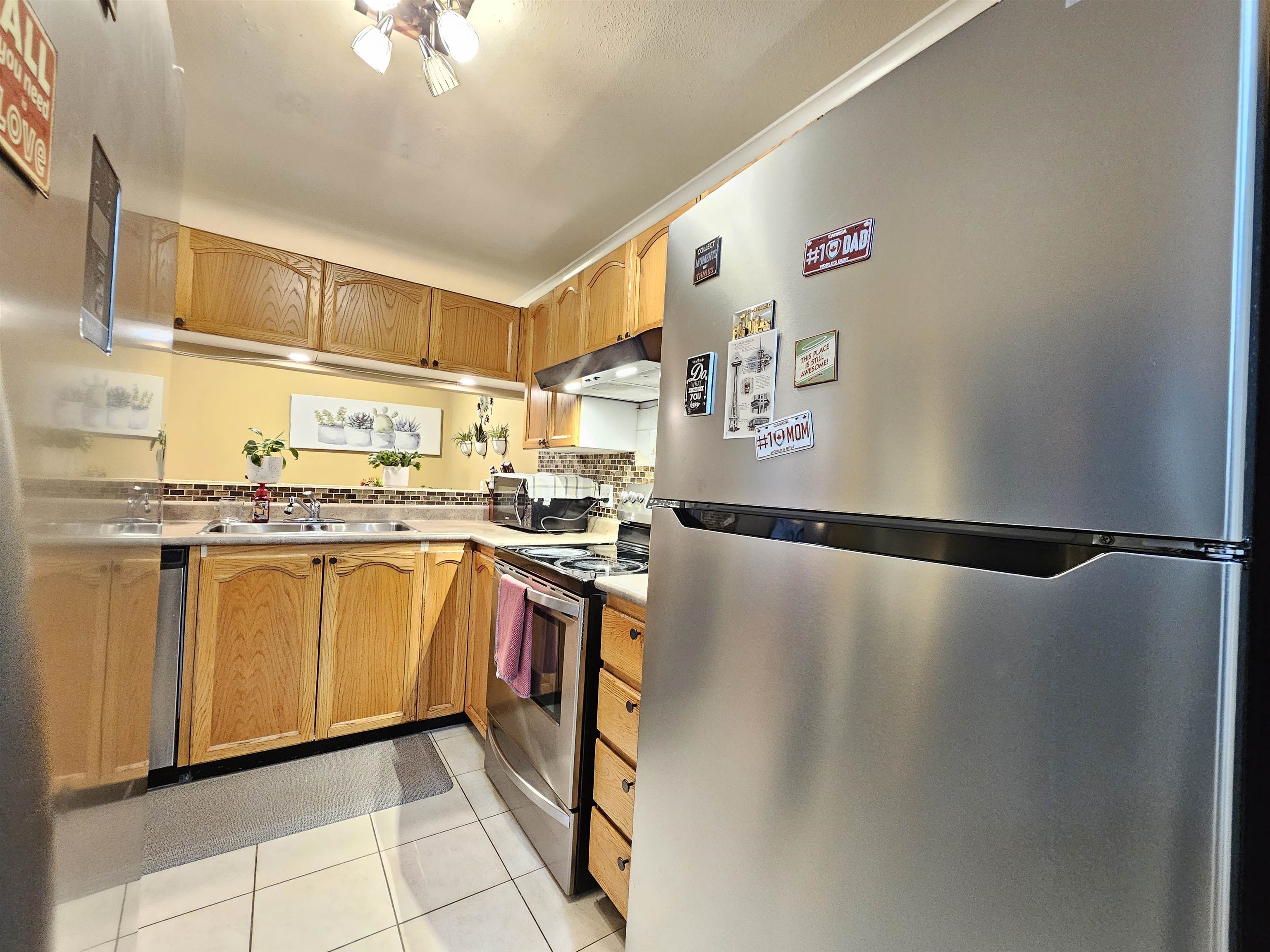 201 1167 PIPELINE ROAD Unit: 201