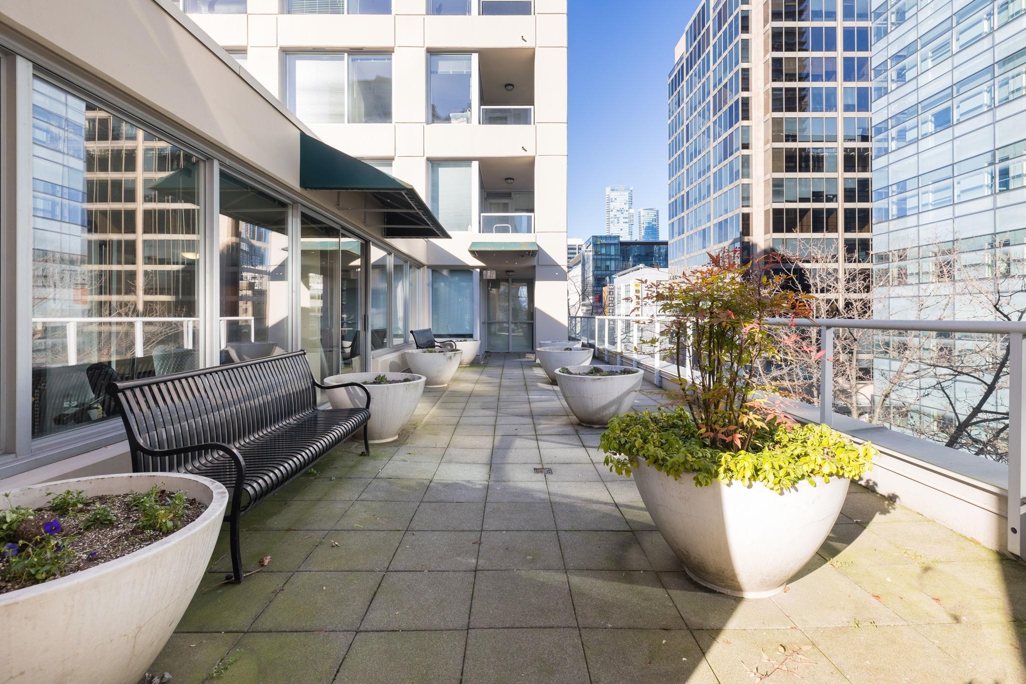 1101 822 SEYMOUR STREET Unit: 1101