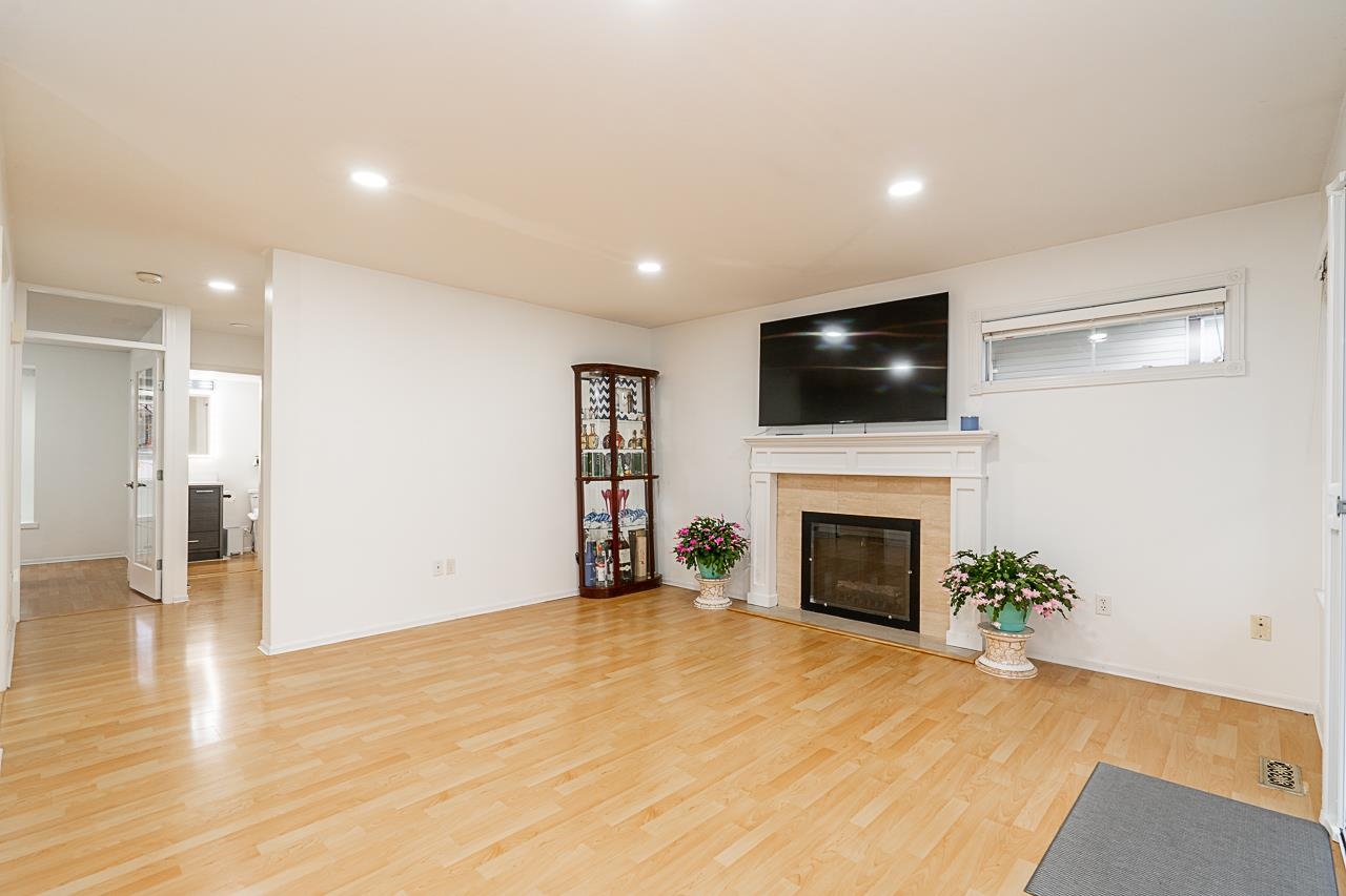 104 10538 153 STREET Unit: 104