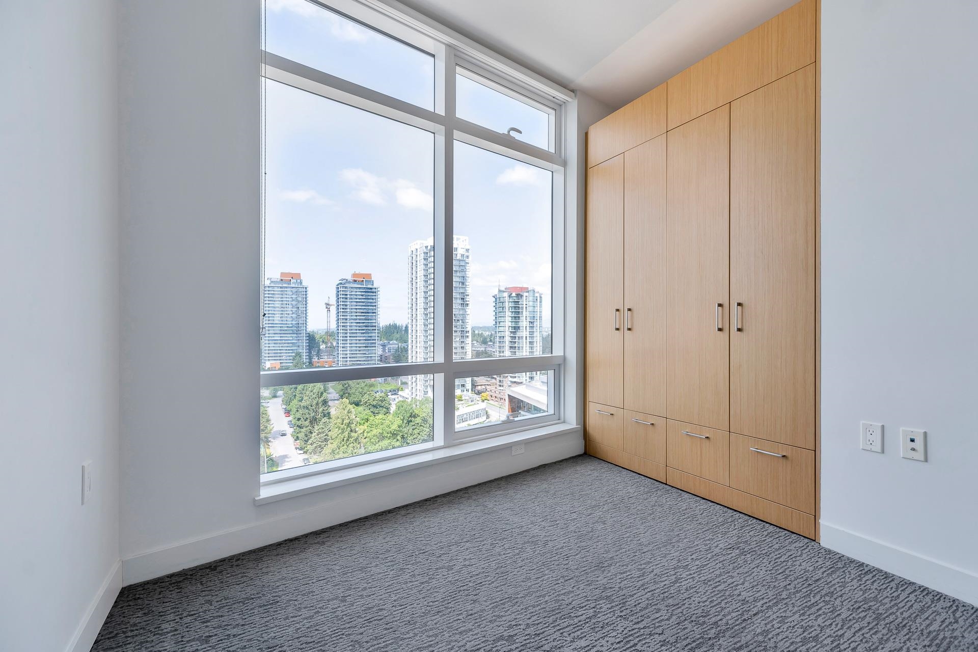 1607 13495 CENTRAL AVENUE Unit: 1607