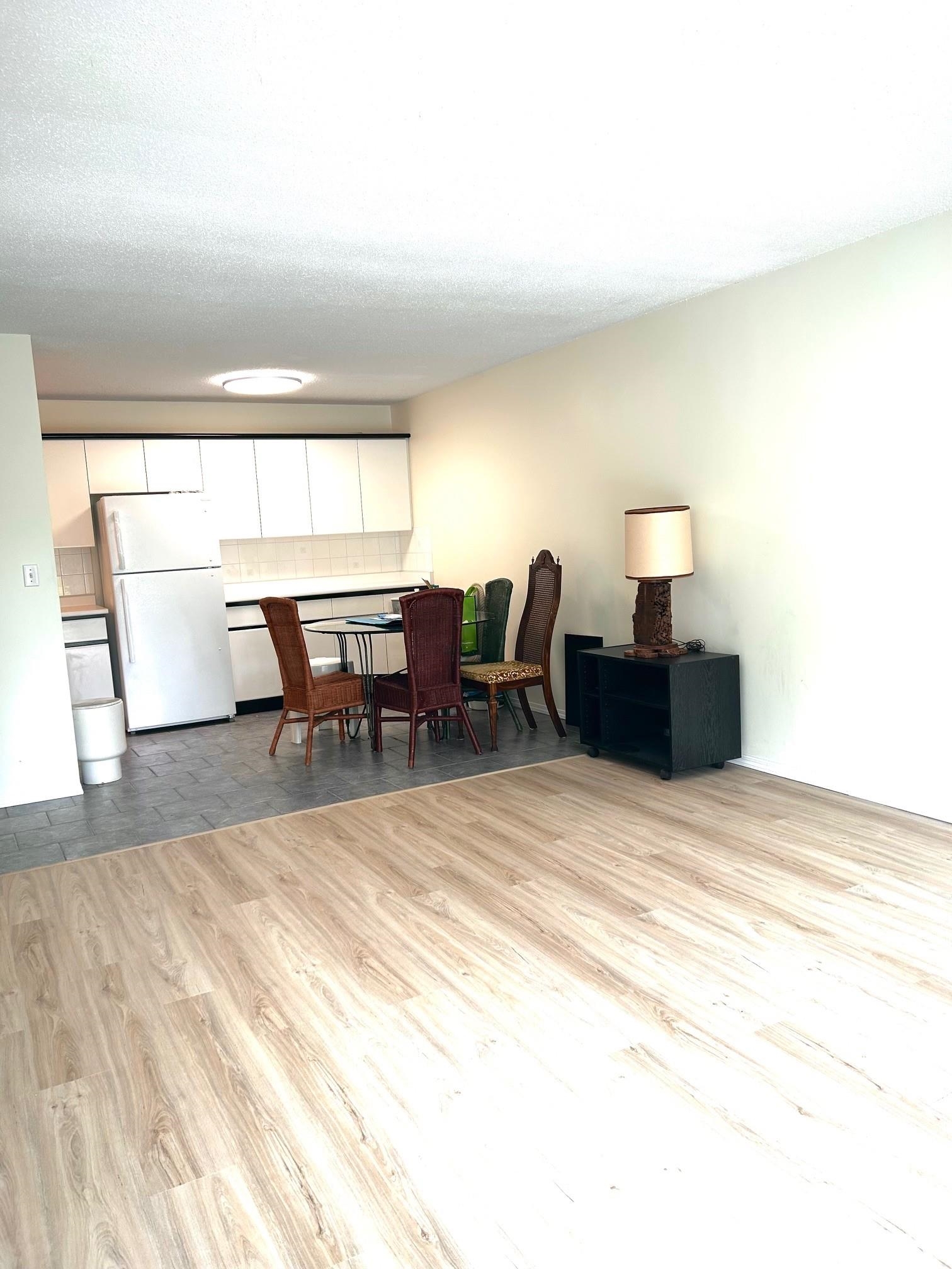 110 6420 BUSWELL STREET Unit: 110