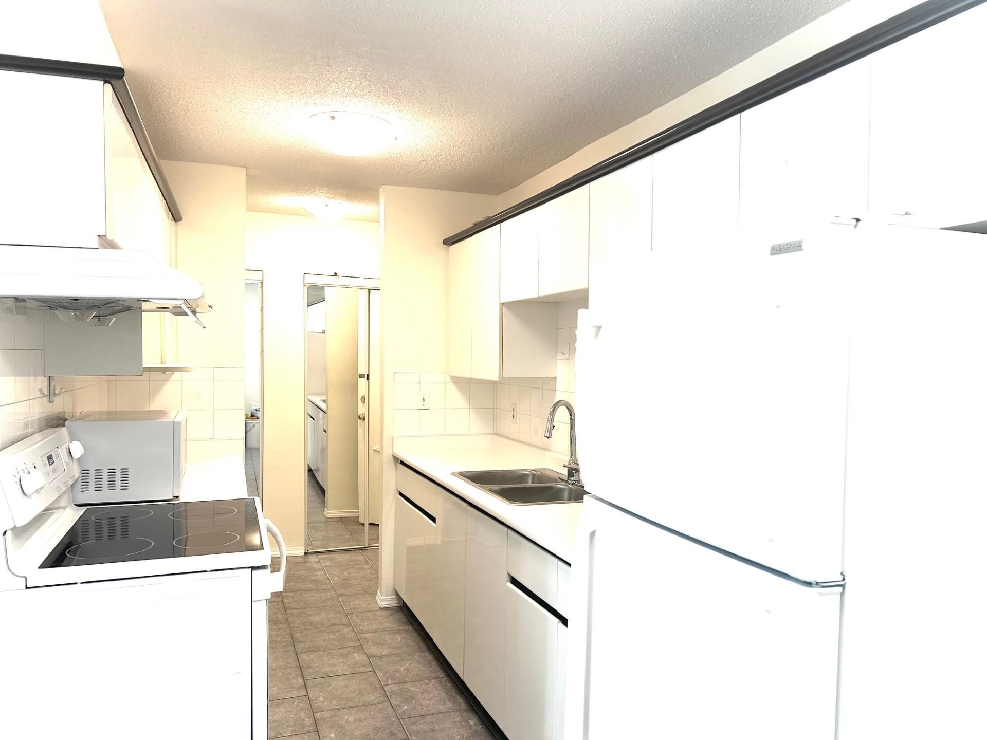 110 6420 BUSWELL STREET Unit: 110