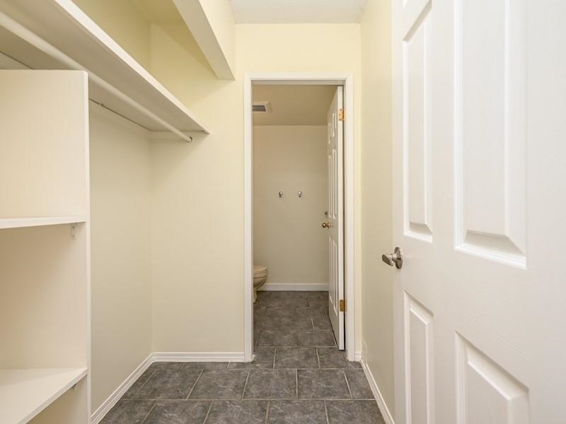 110 6420 BUSWELL STREET Unit: 110