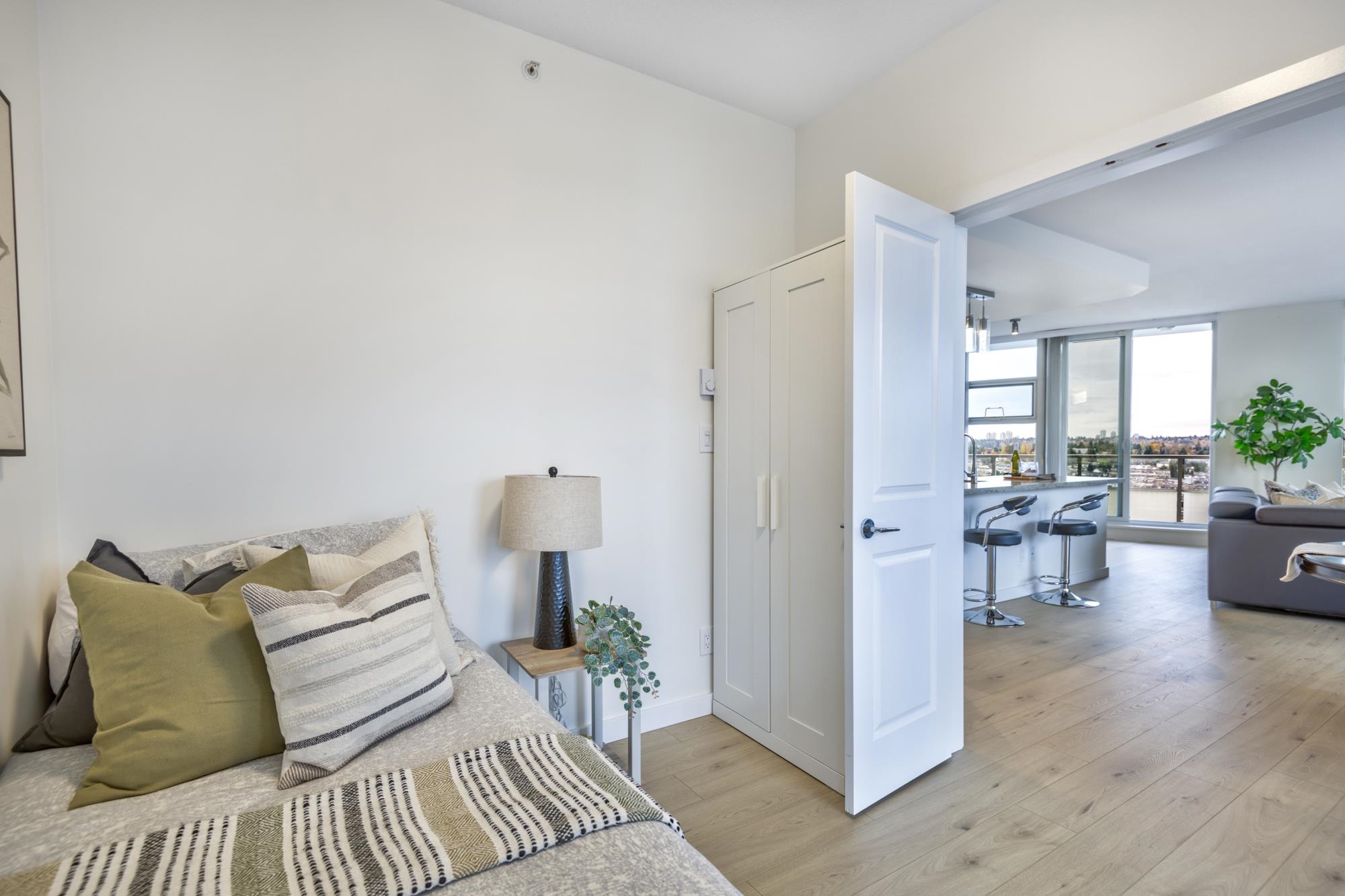 3005 2289 YUKON CRESCENT Unit: 3005