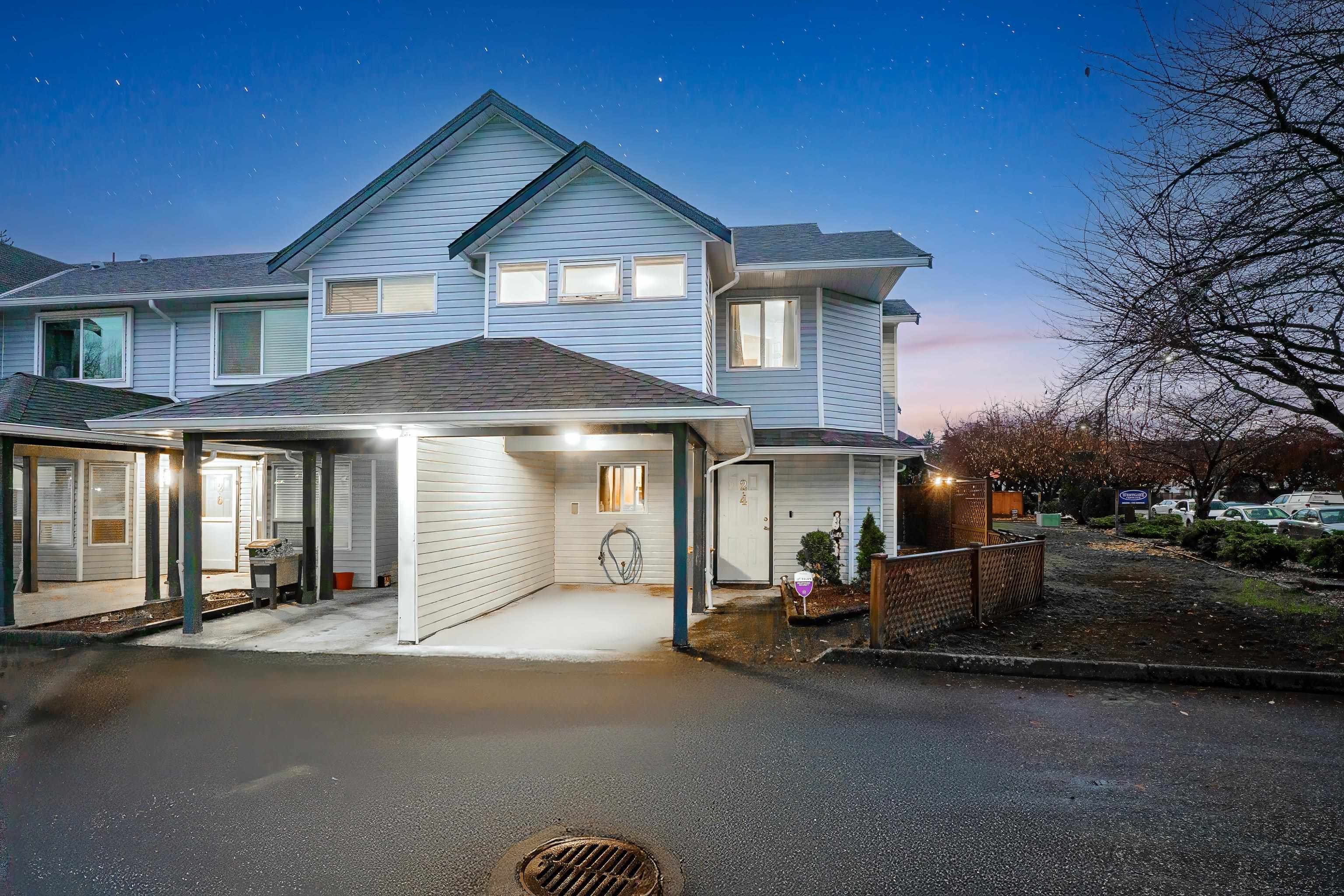 24 20630 118 AVENUE Unit: 24