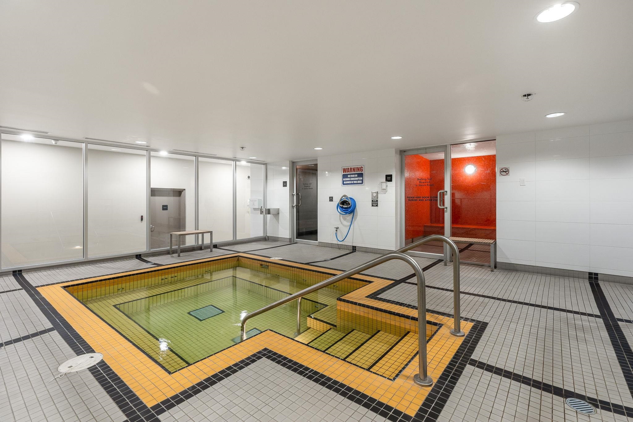 2810 233 ROBSON STREET Unit: 2810