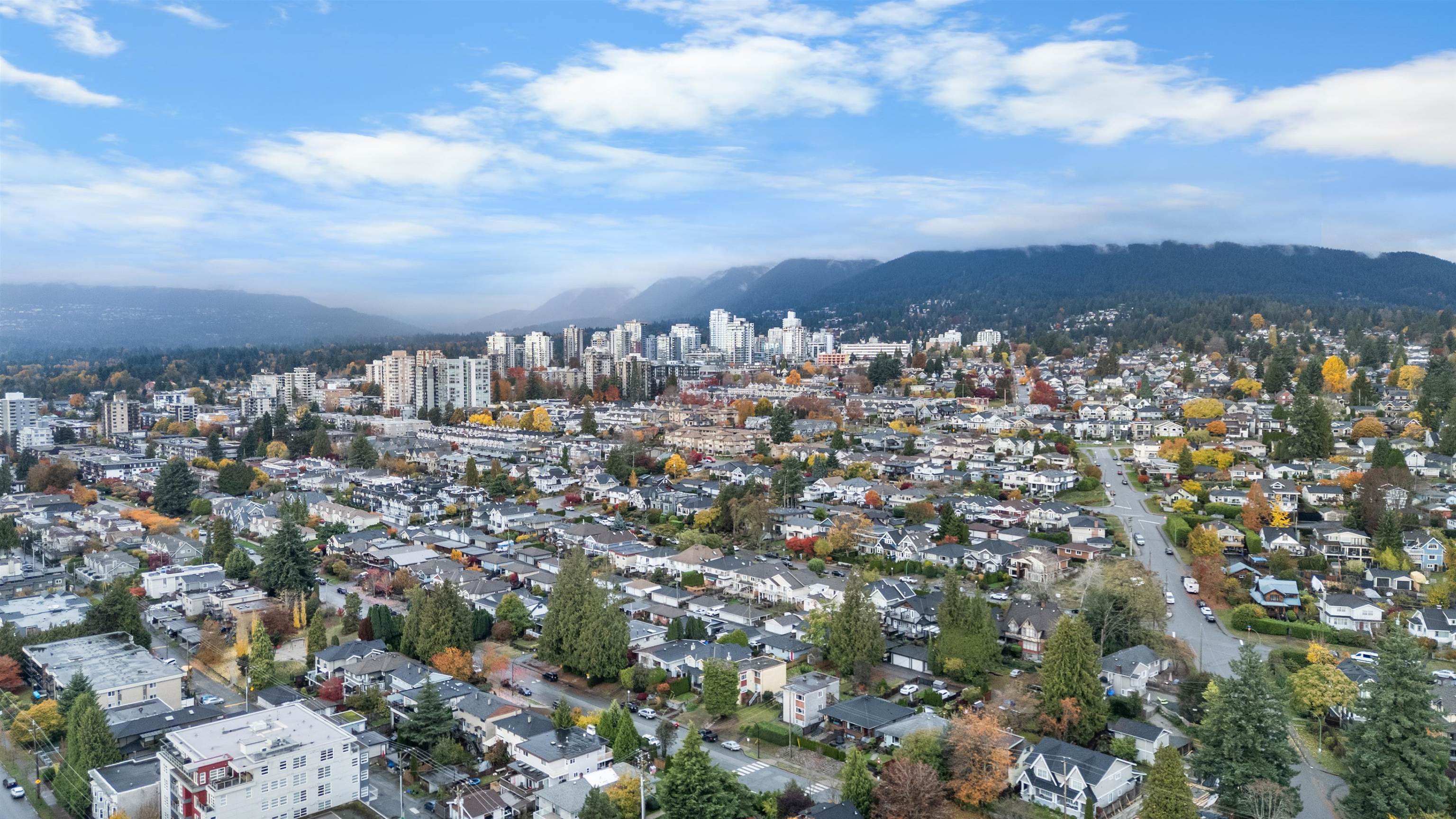 501 422 E 3RD STREET Unit: 501