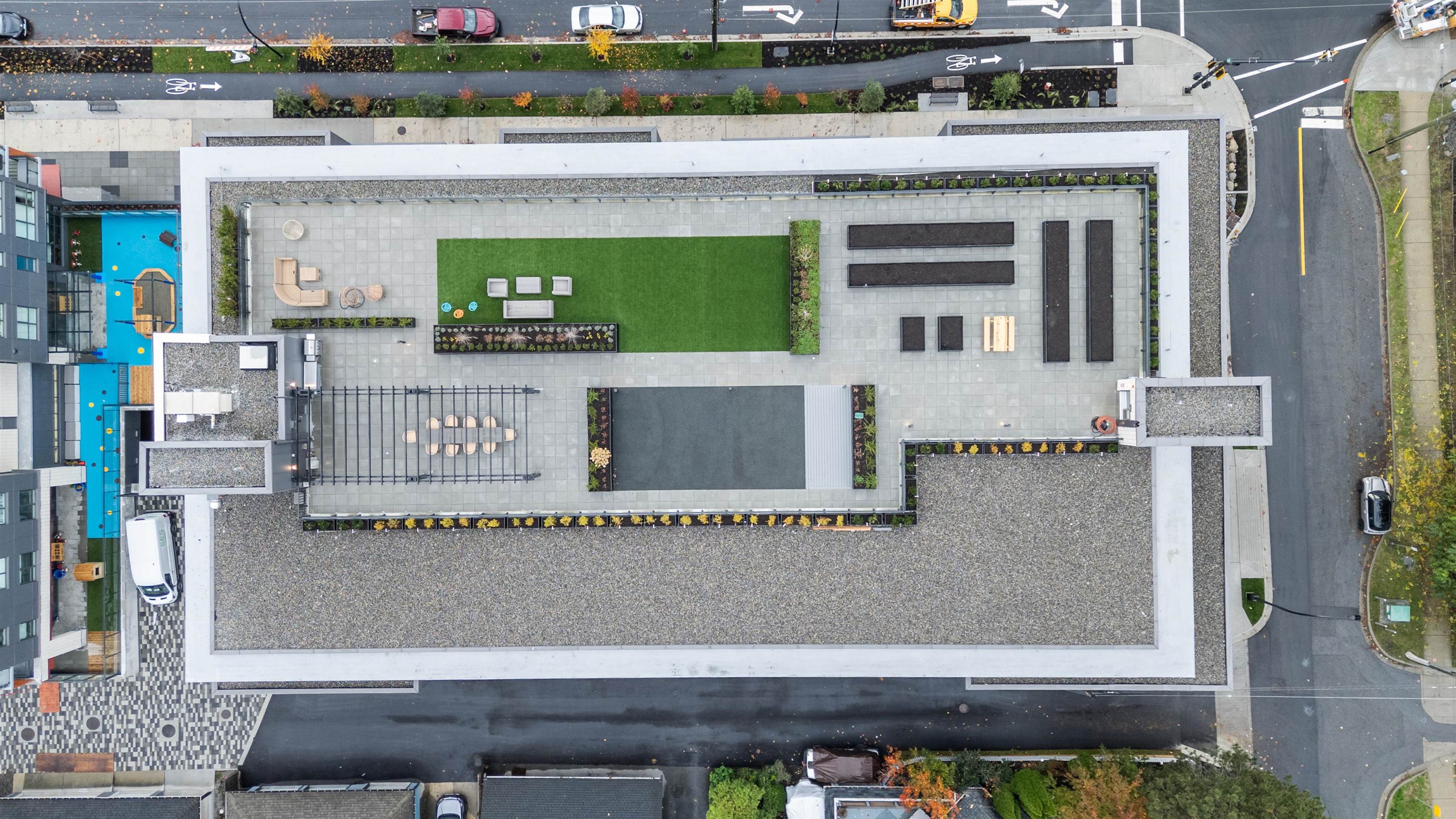 501 422 E 3RD STREET Unit: 501