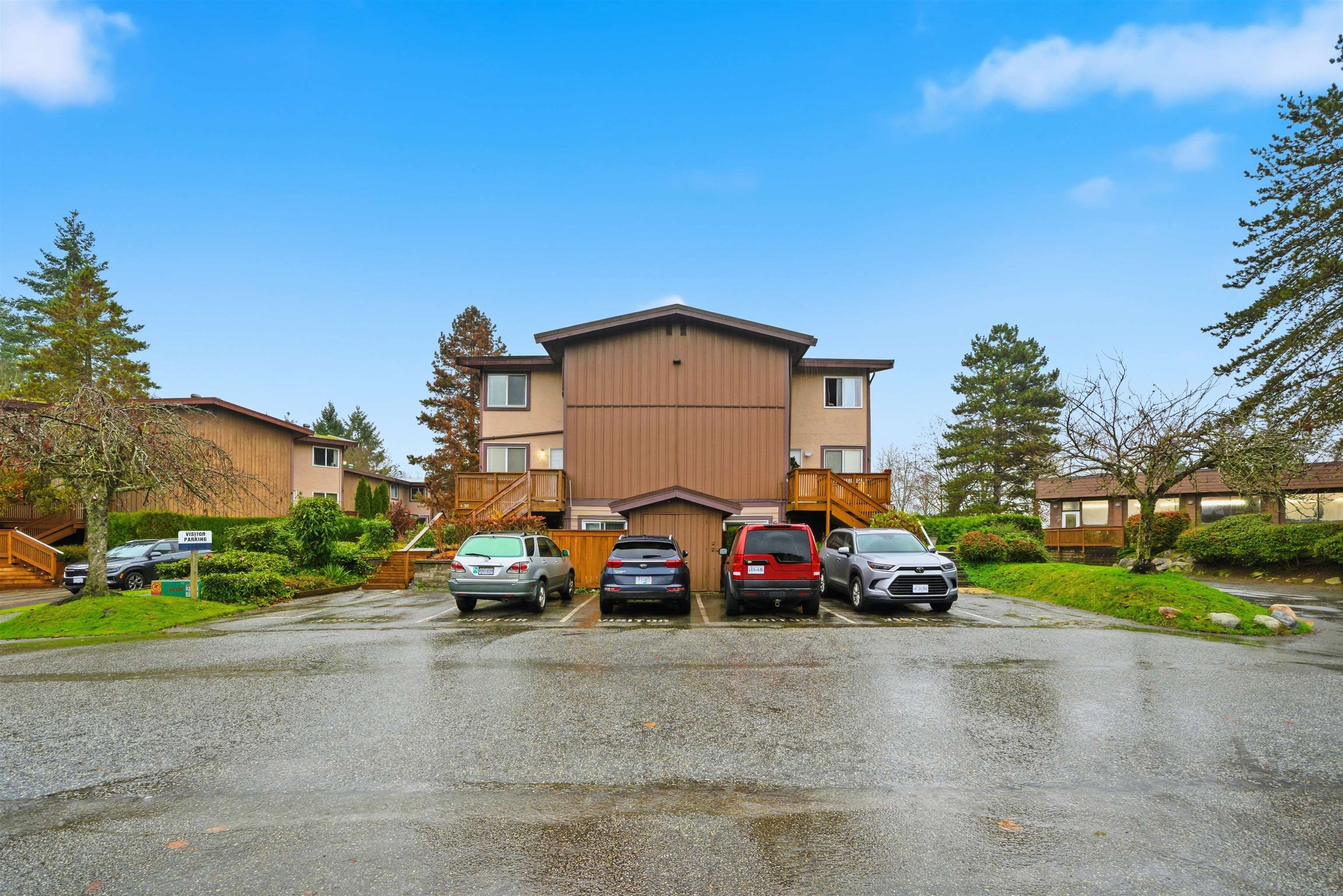 4 310 HIGHLAND WAY Unit: 4