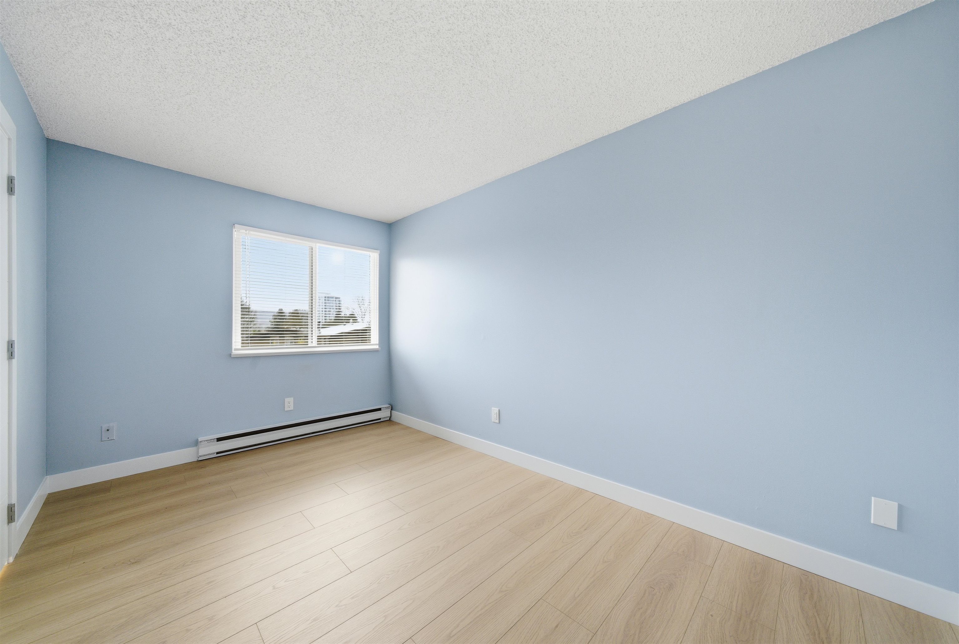 4 310 HIGHLAND WAY Unit: 4