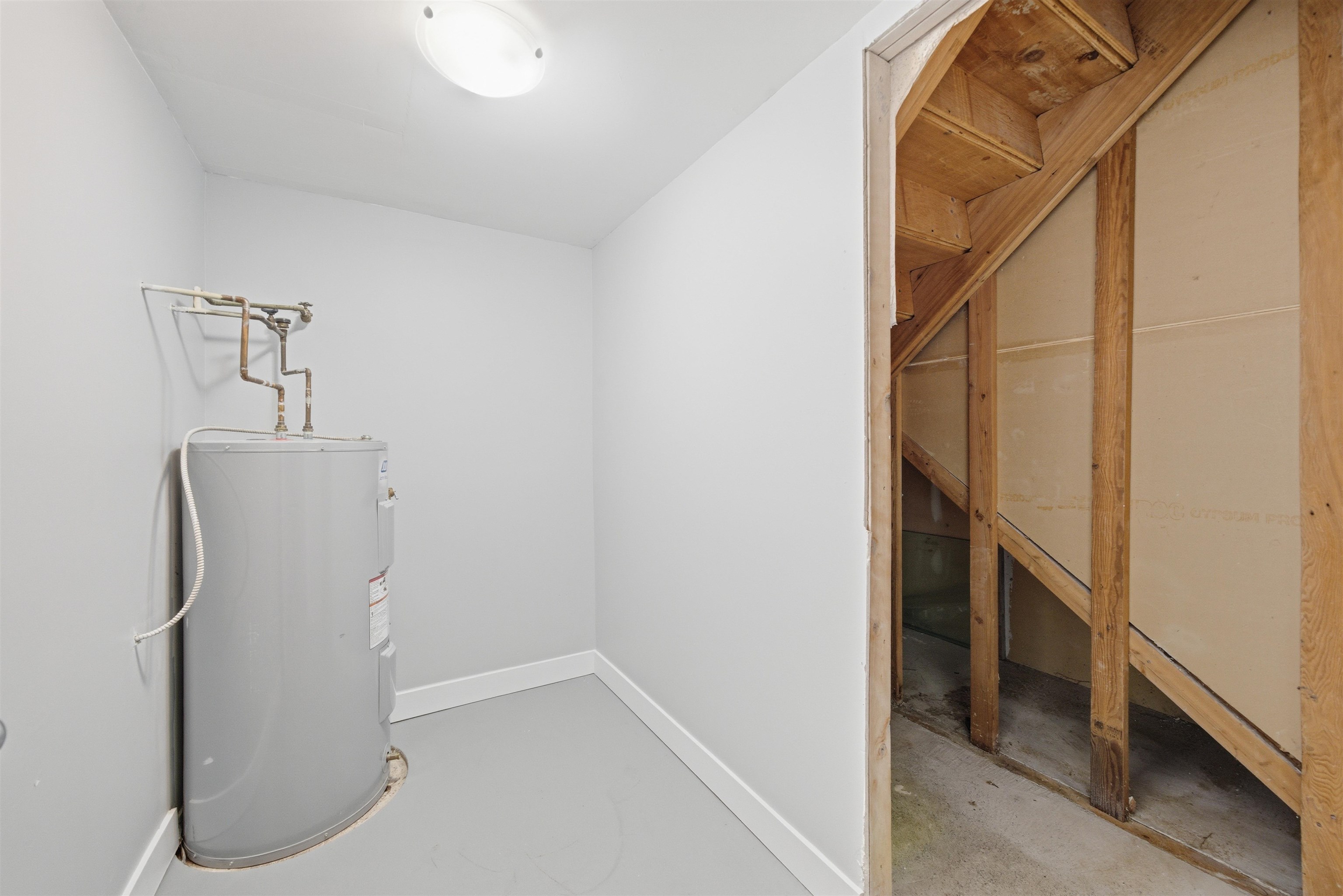 4 310 HIGHLAND WAY Unit: 4