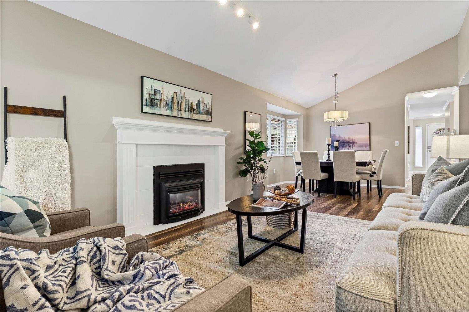 18 11950 LAITY STREET Unit: 18