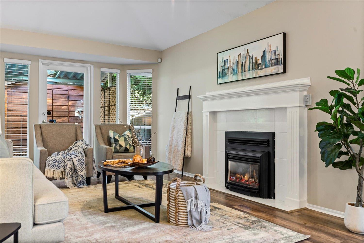 18 11950 LAITY STREET Unit: 18