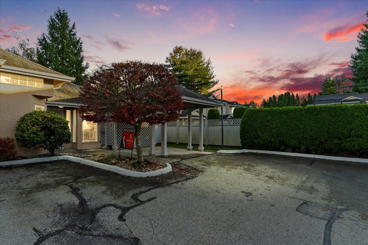 18 11950 LAITY STREET Unit: 18