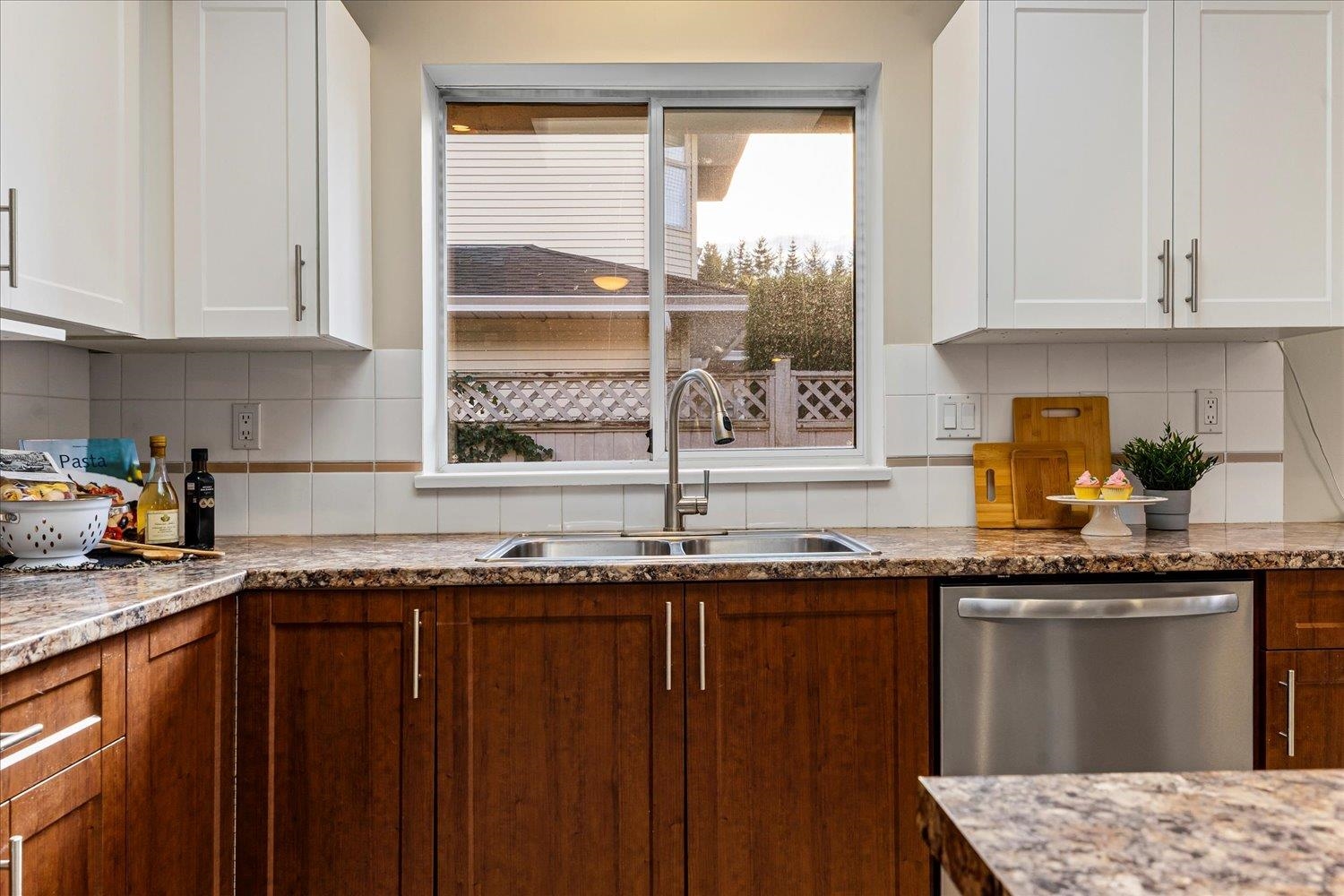 18 11950 LAITY STREET Unit: 18